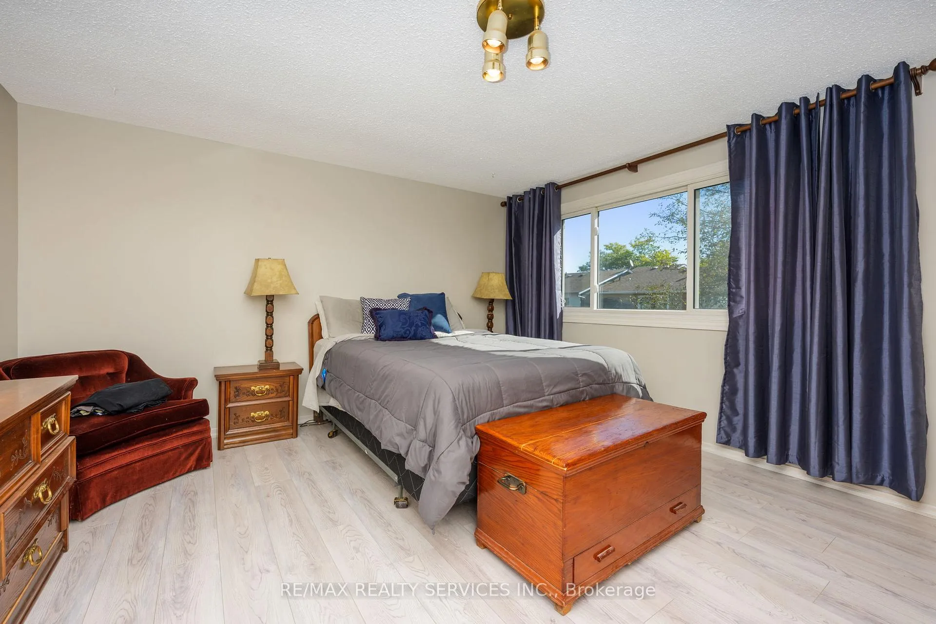 Photo 30 of 79 Royal Salisbury Way, Brampton, Madoc — HOMEH