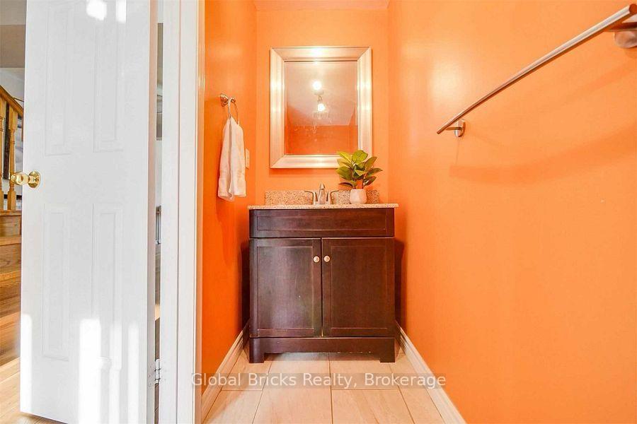 Photo 7 of Unit 84, 84 Spadina Road, Brampton, Brampton West — HOMEH
