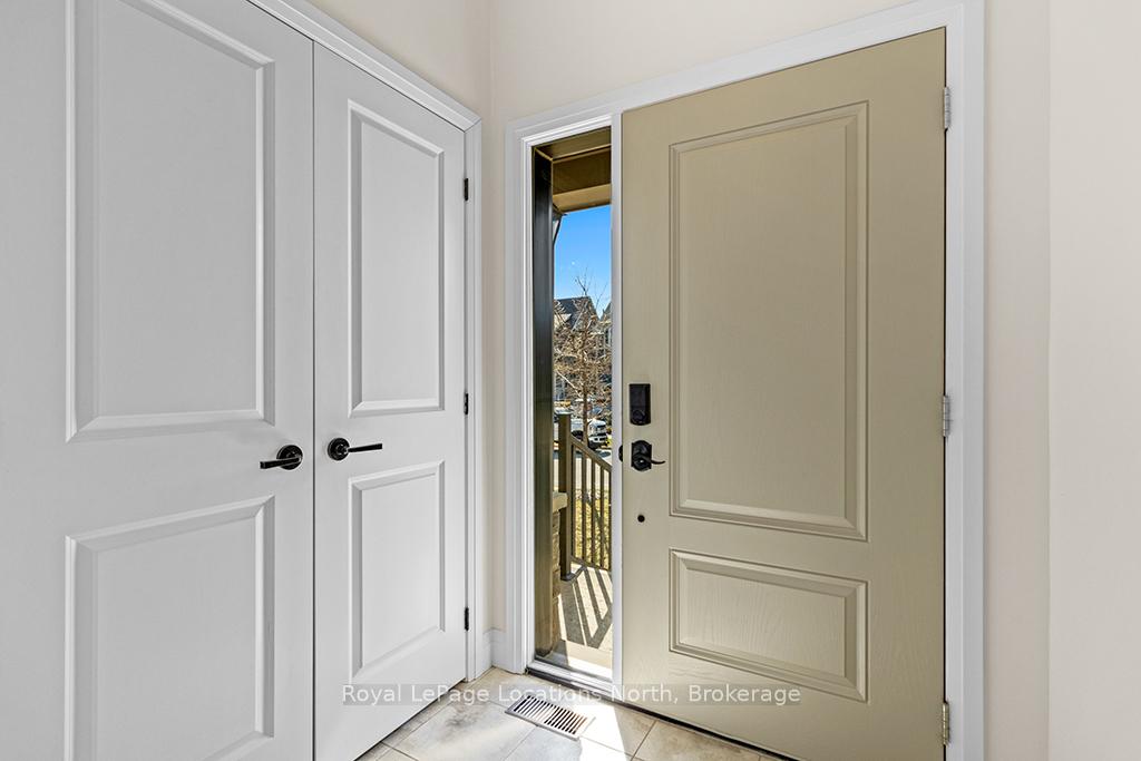 Photo 3 of 147 Yellow Birch Crescent, Blue Mountains — HOMEH