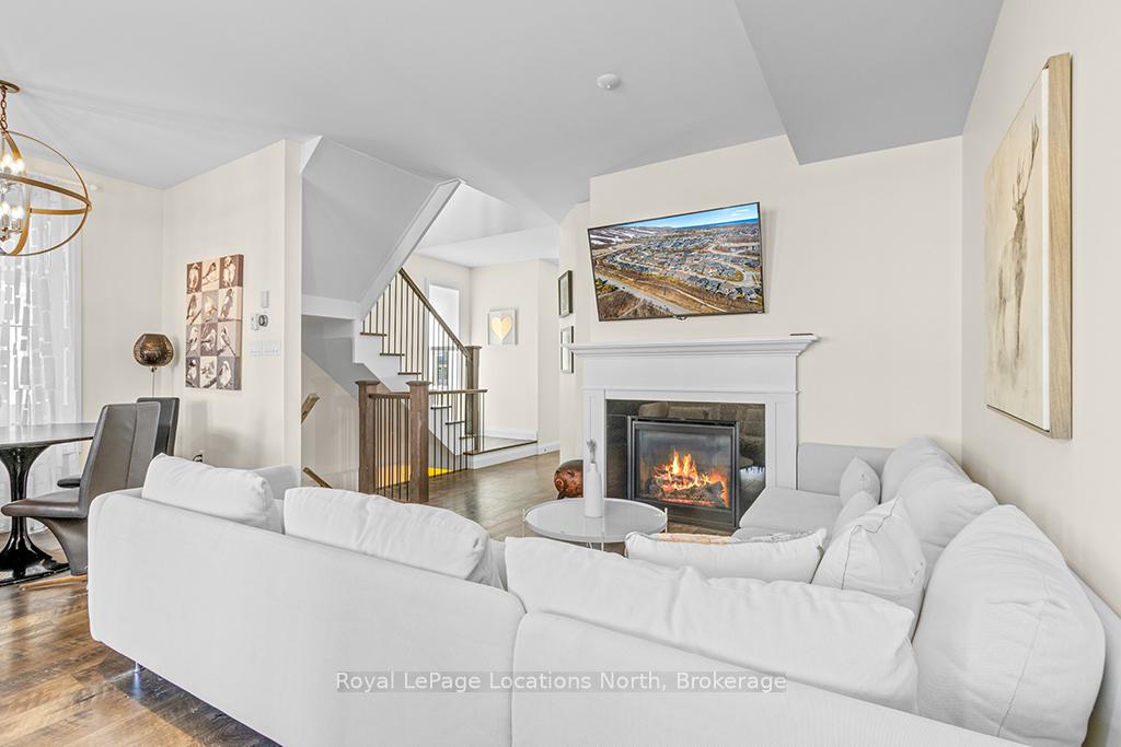 Photo 7 of 147 Yellow Birch Crescent, Blue Mountains — HOMEH
