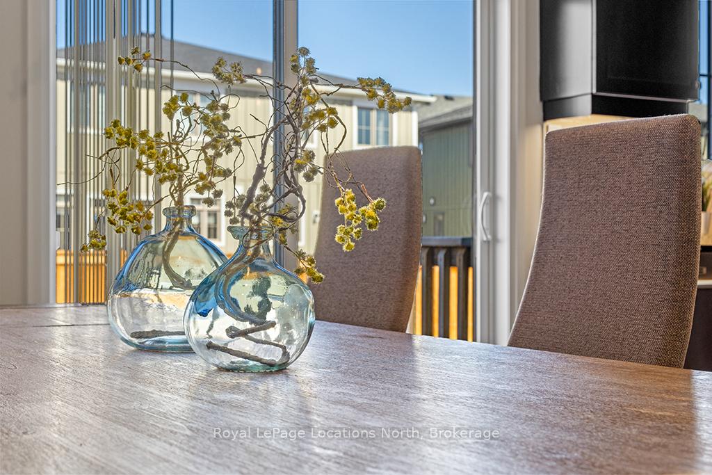 Photo 13 of 147 Yellow Birch Crescent, Blue Mountains — HOMEH