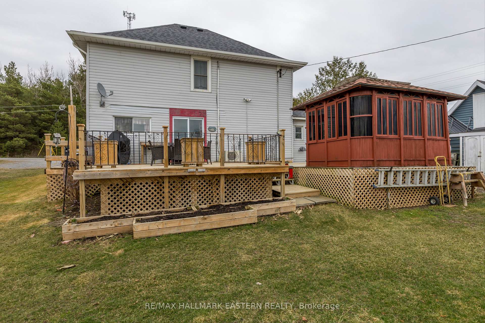 Photo 2 of 848 County Rd 41, Brighton, Rural Brighton — HOMEH