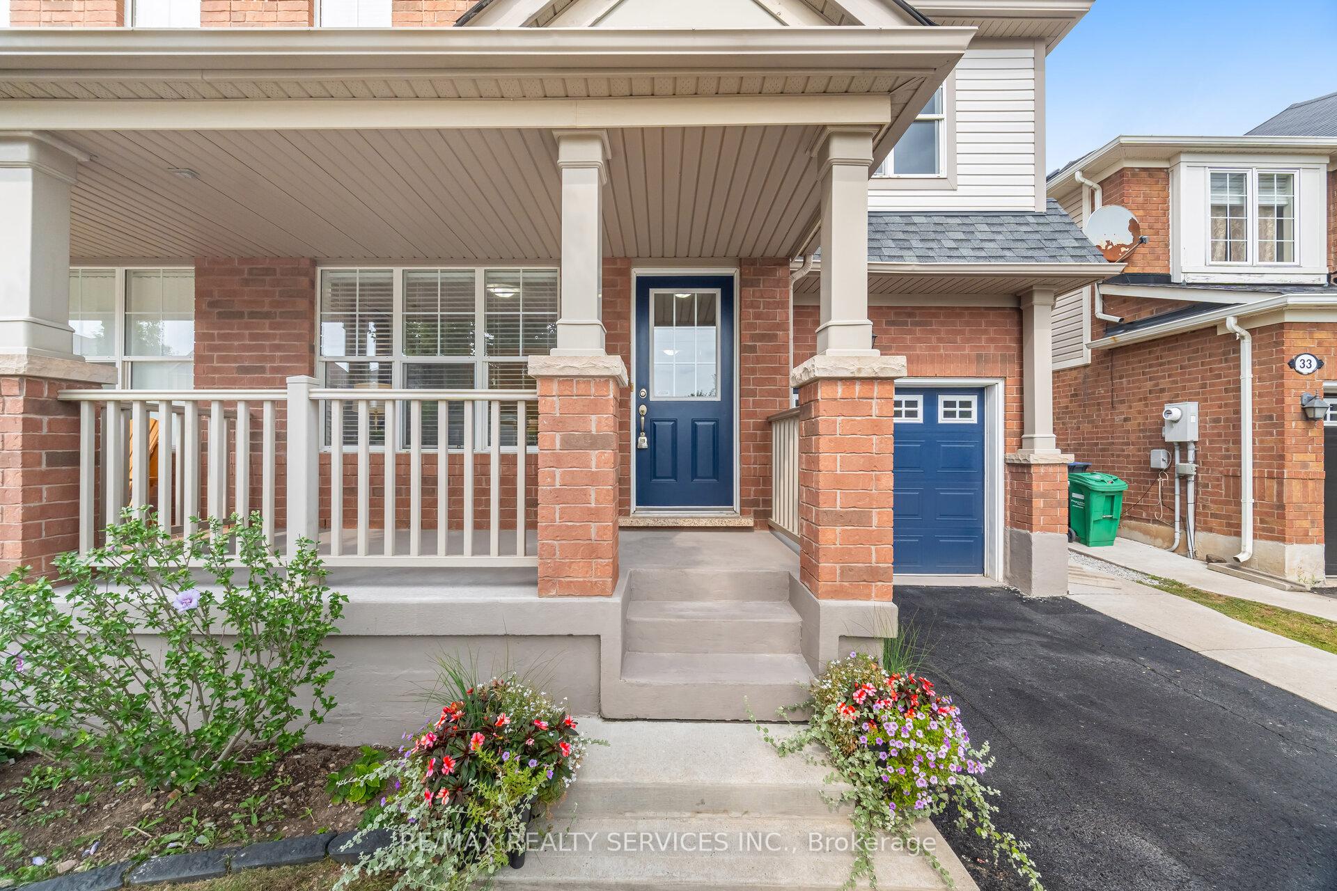 Photo 5 of 31 Georgian Road, Brampton, Credit Valley — HOMEH