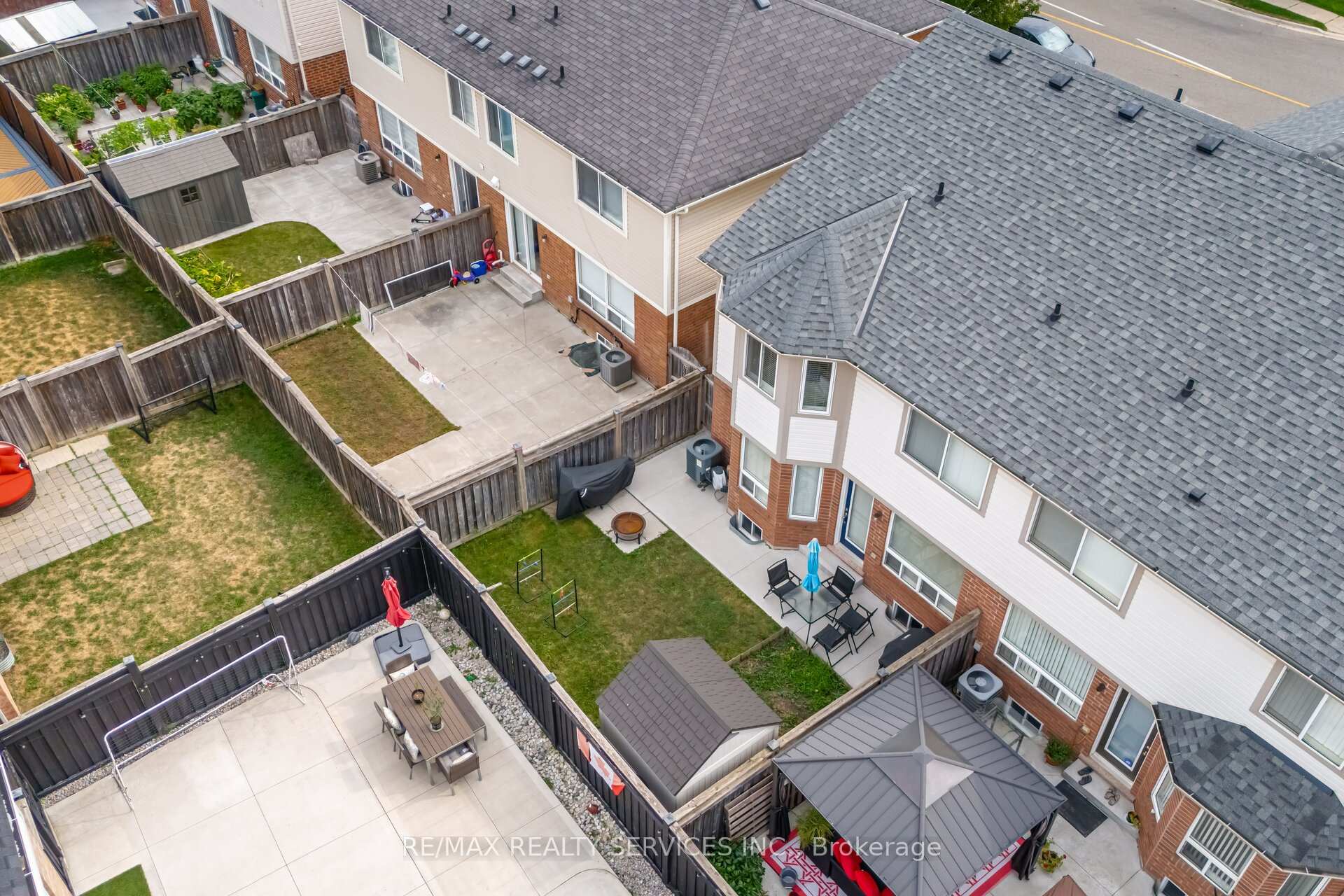 Photo 45 of 31 Georgian Road, Brampton, Credit Valley — HOMEH