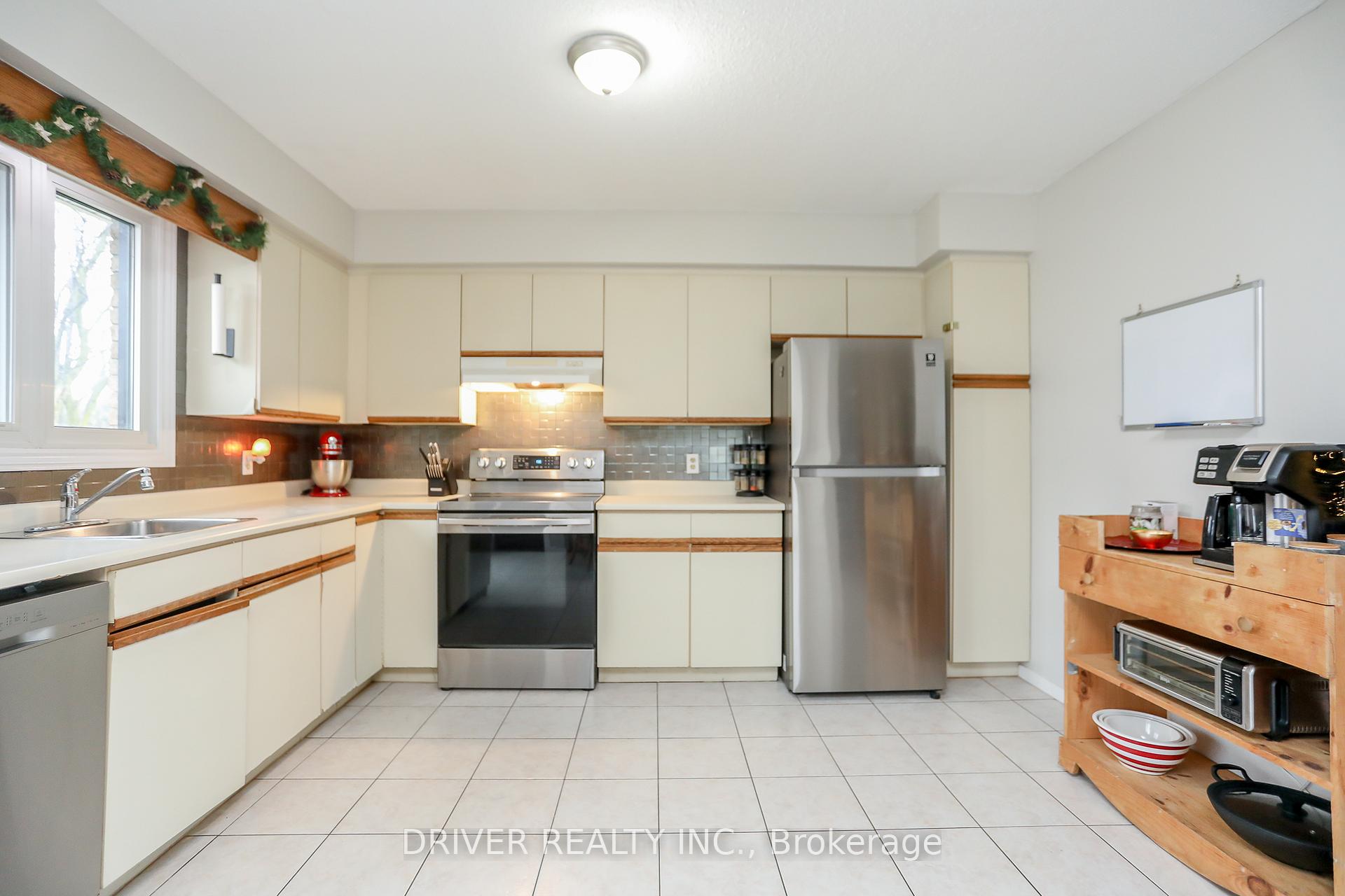 Photo 8 of 179 Caverly Road, Aylmer — HOMEH