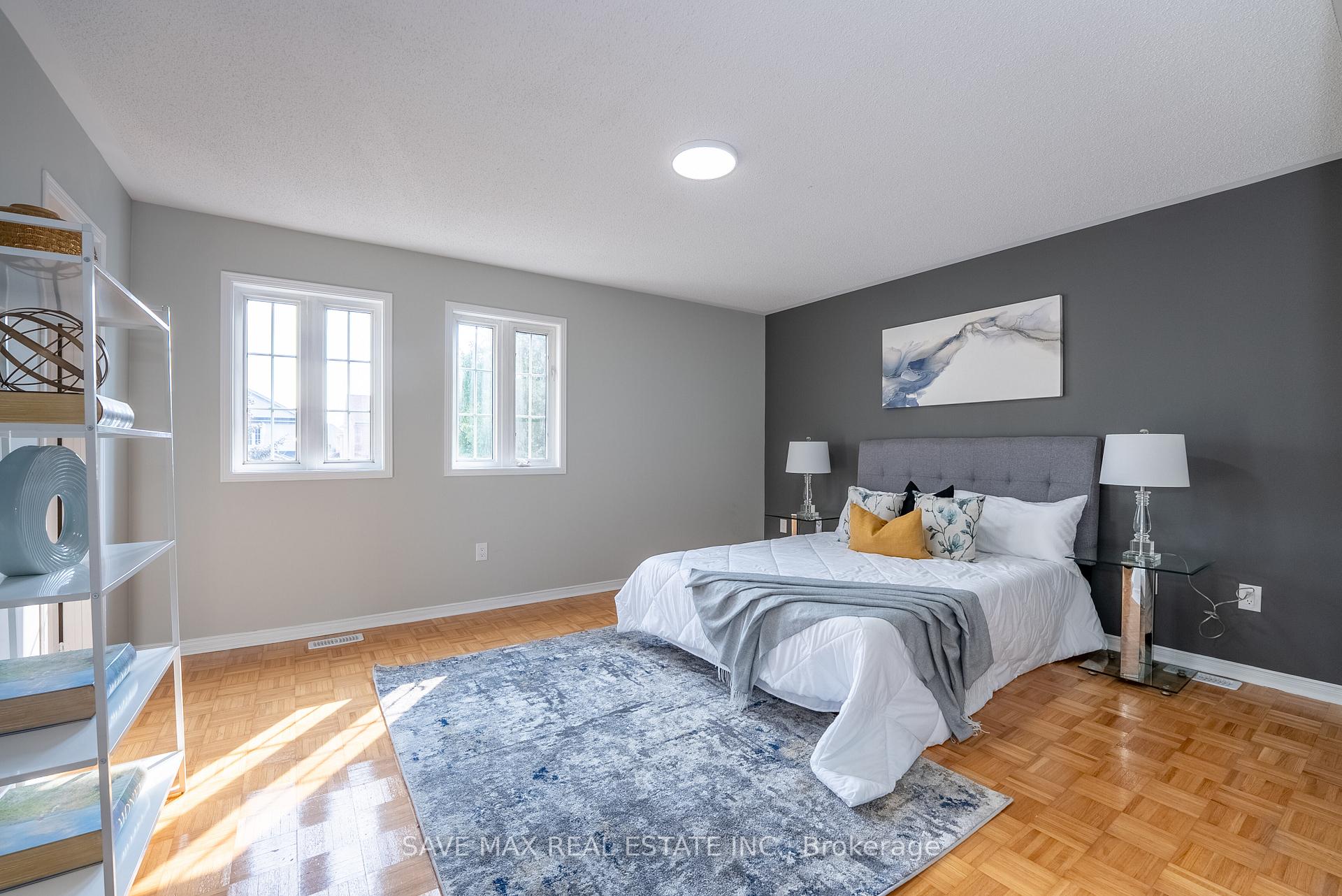 Photo 15 of 33 Heathwood Drive, Brampton, Fletcher's Meadow — HOMEH