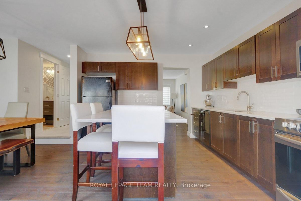 Photo 21 of 2073 Madrid Avenue, Ottawa, Barrhaven - Heritage Park — HOMEH