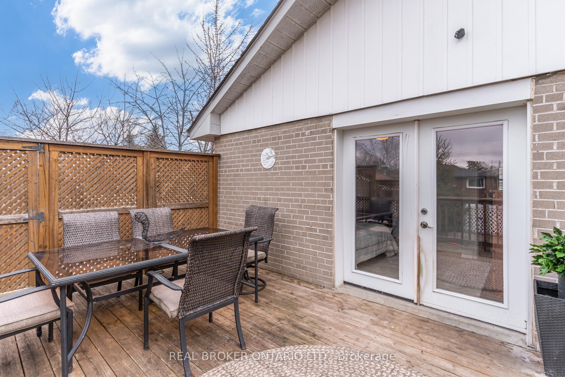 Photo 21 of 50 Epsom Downs Drive, Brampton, Southgate — HOMEH