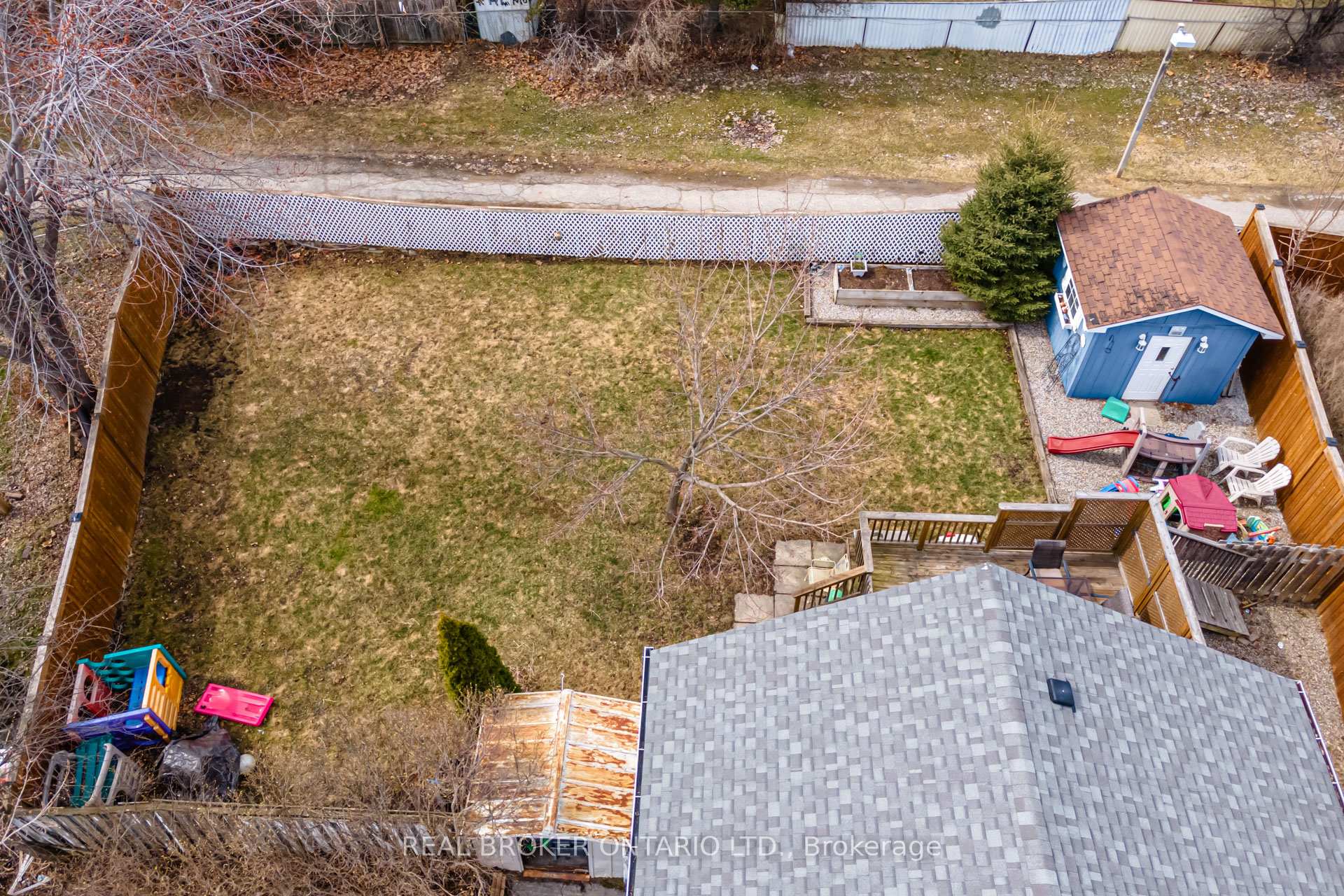 Photo 20 of 50 Epsom Downs Drive, Brampton, Southgate — HOMEH