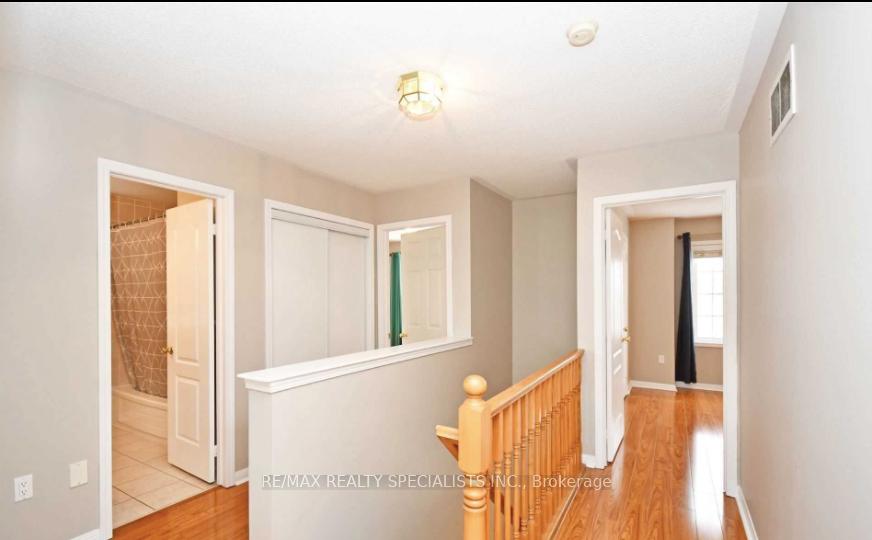 Photo 8 of Unit MAIN & 2ND FLOOR, 8 Leagate Street, Brampton, Fletcher's Meadow — HOMEH