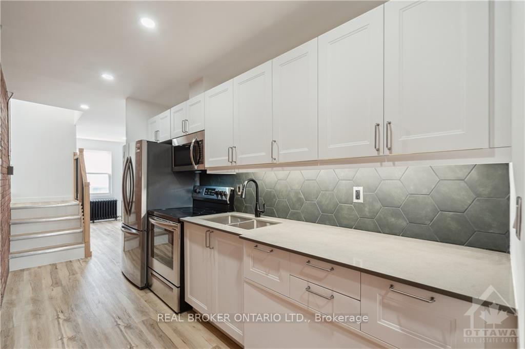 Photo 7 of Unit 4, 155 Bridge Street, Carleton Place — HOMEH