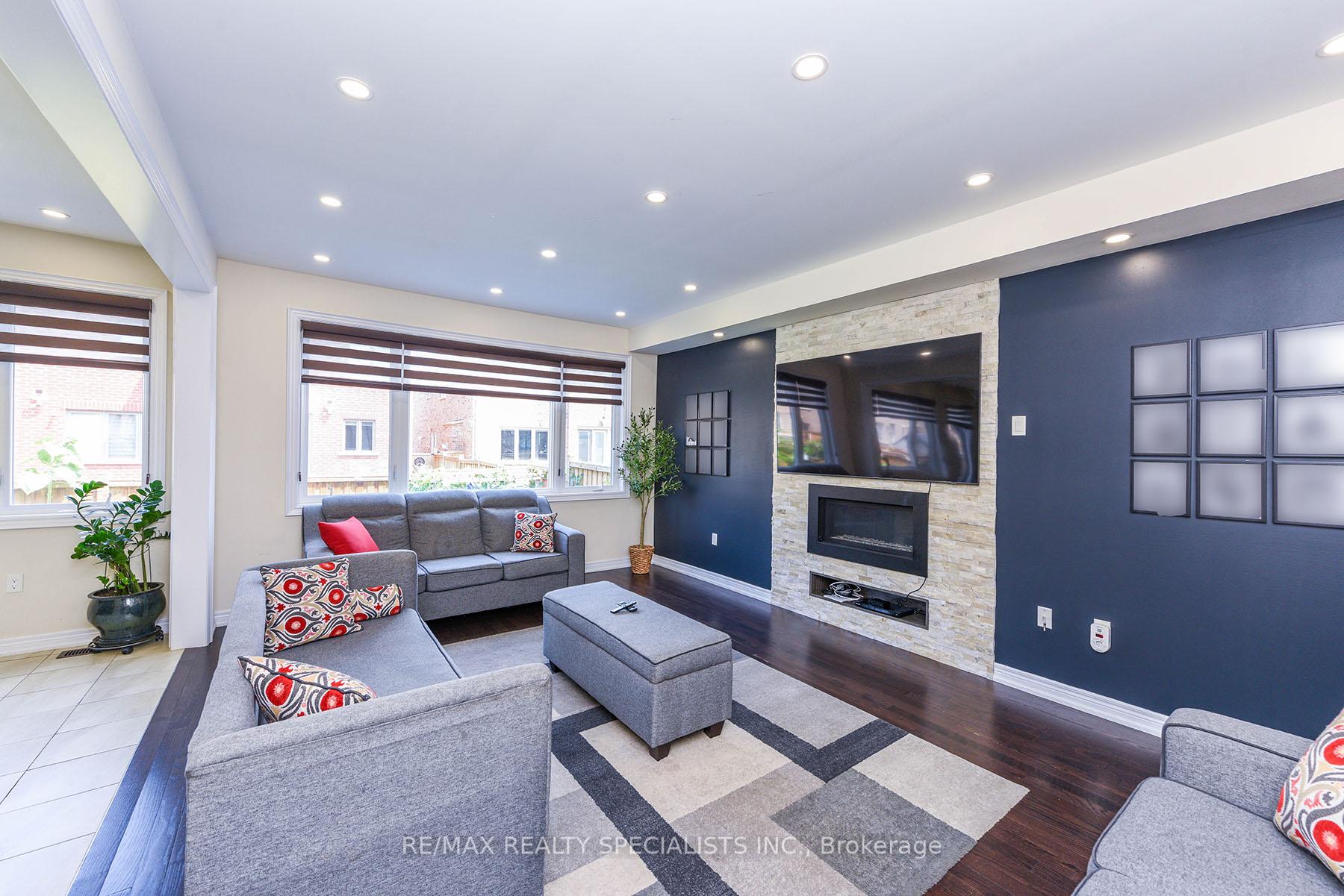 Photo 18 of 27 Glacier Road, Brampton, Credit Valley — HOMEH