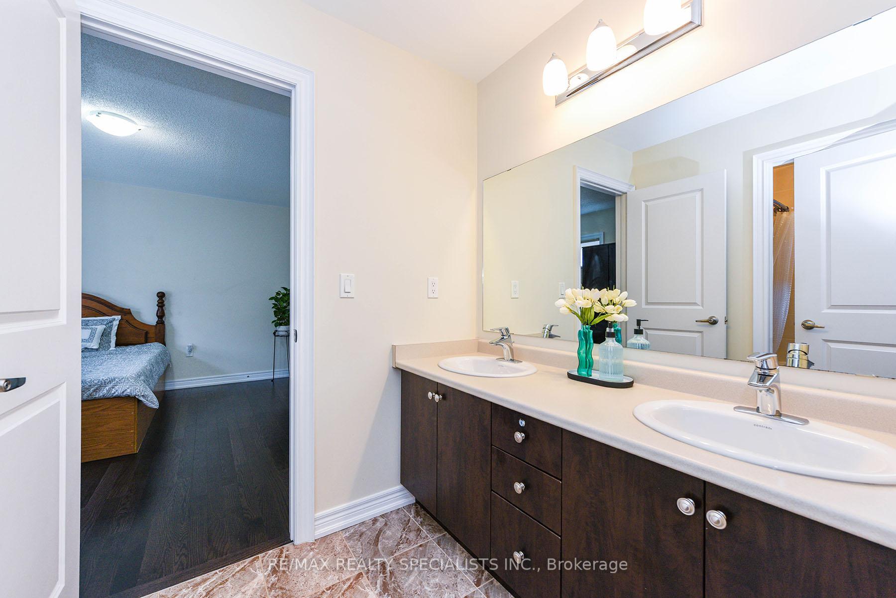 Photo 34 of 27 Glacier Road, Brampton, Credit Valley — HOMEH