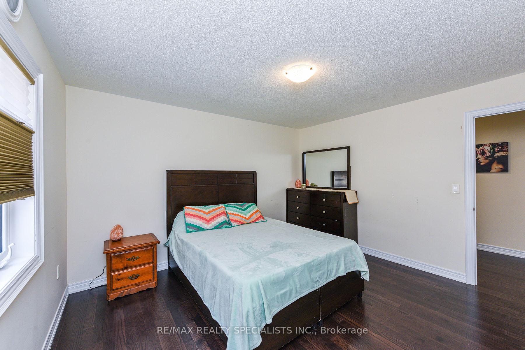 Photo 37 of 27 Glacier Road, Brampton, Credit Valley — HOMEH