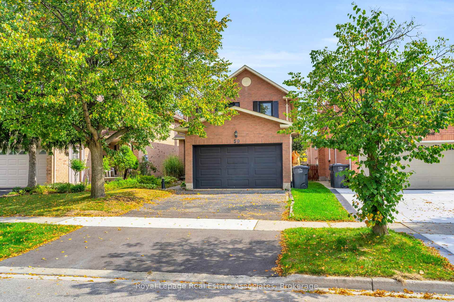 Photo 1 of 59 Cheviot Crescent, Brampton, Heart Lake East — HOMEH