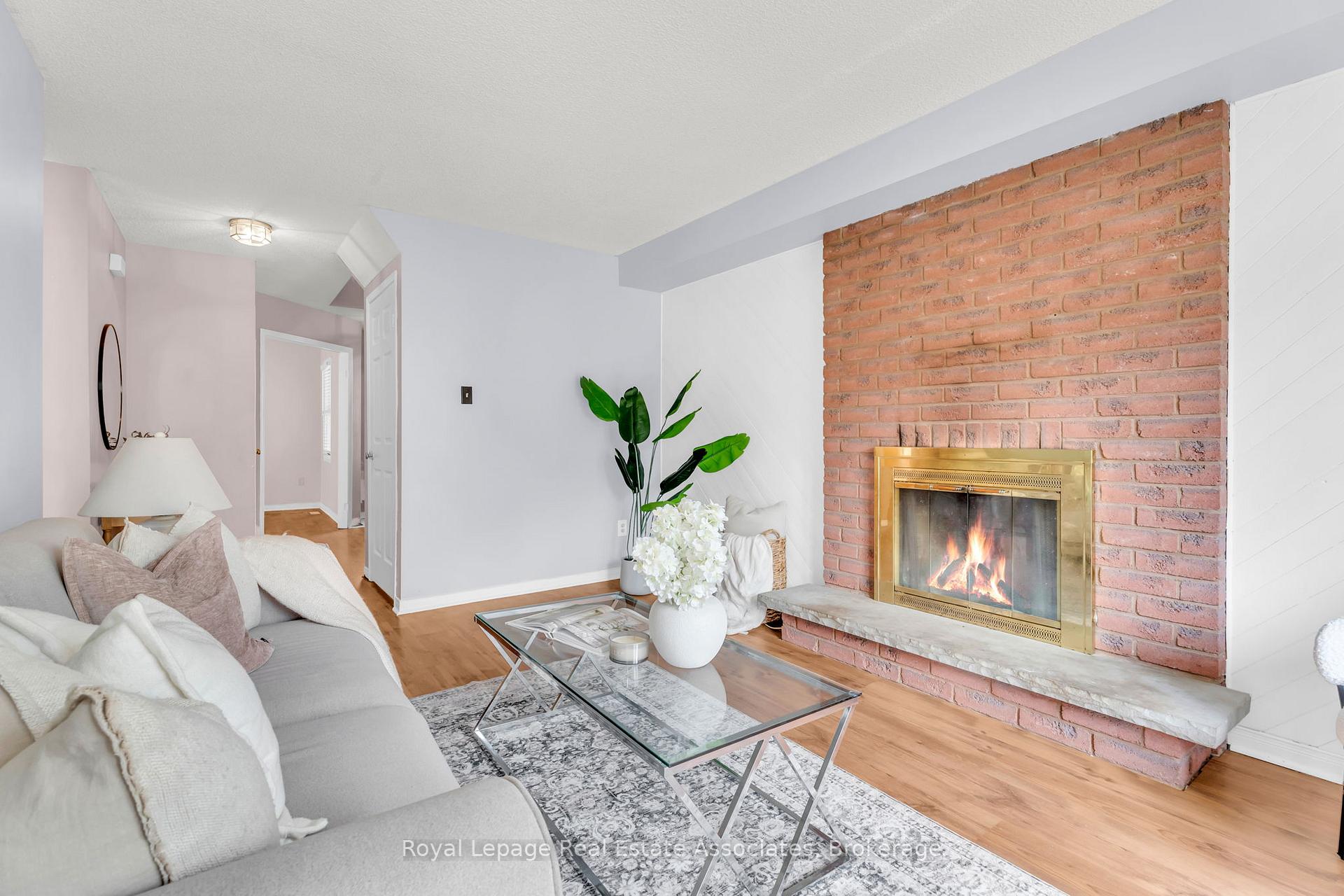 Photo 16 of 59 Cheviot Crescent, Brampton, Heart Lake East — HOMEH