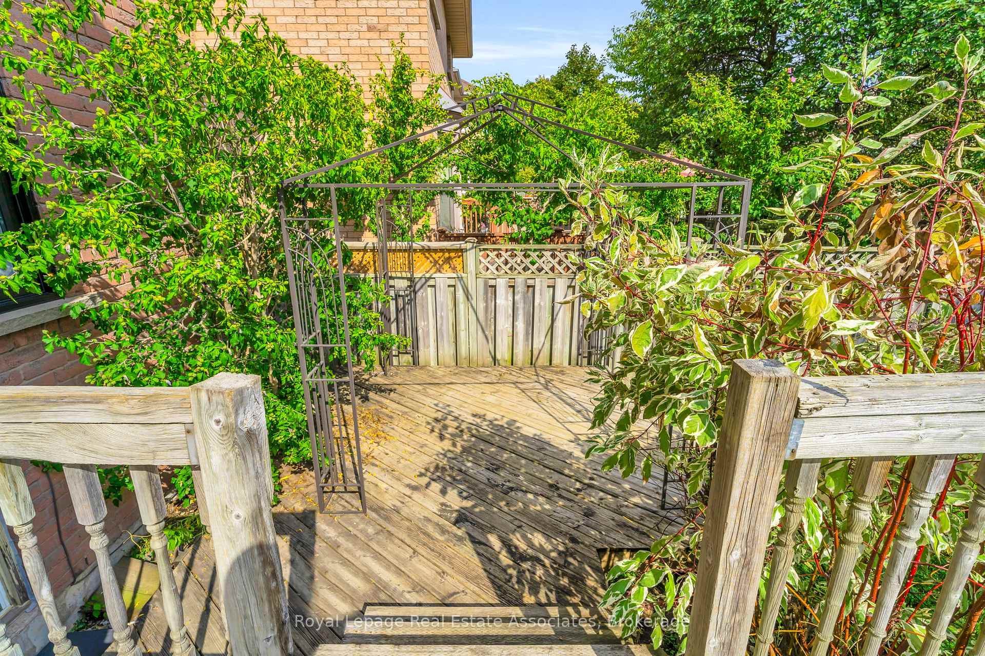 Photo 34 of 59 Cheviot Crescent, Brampton, Heart Lake East — HOMEH