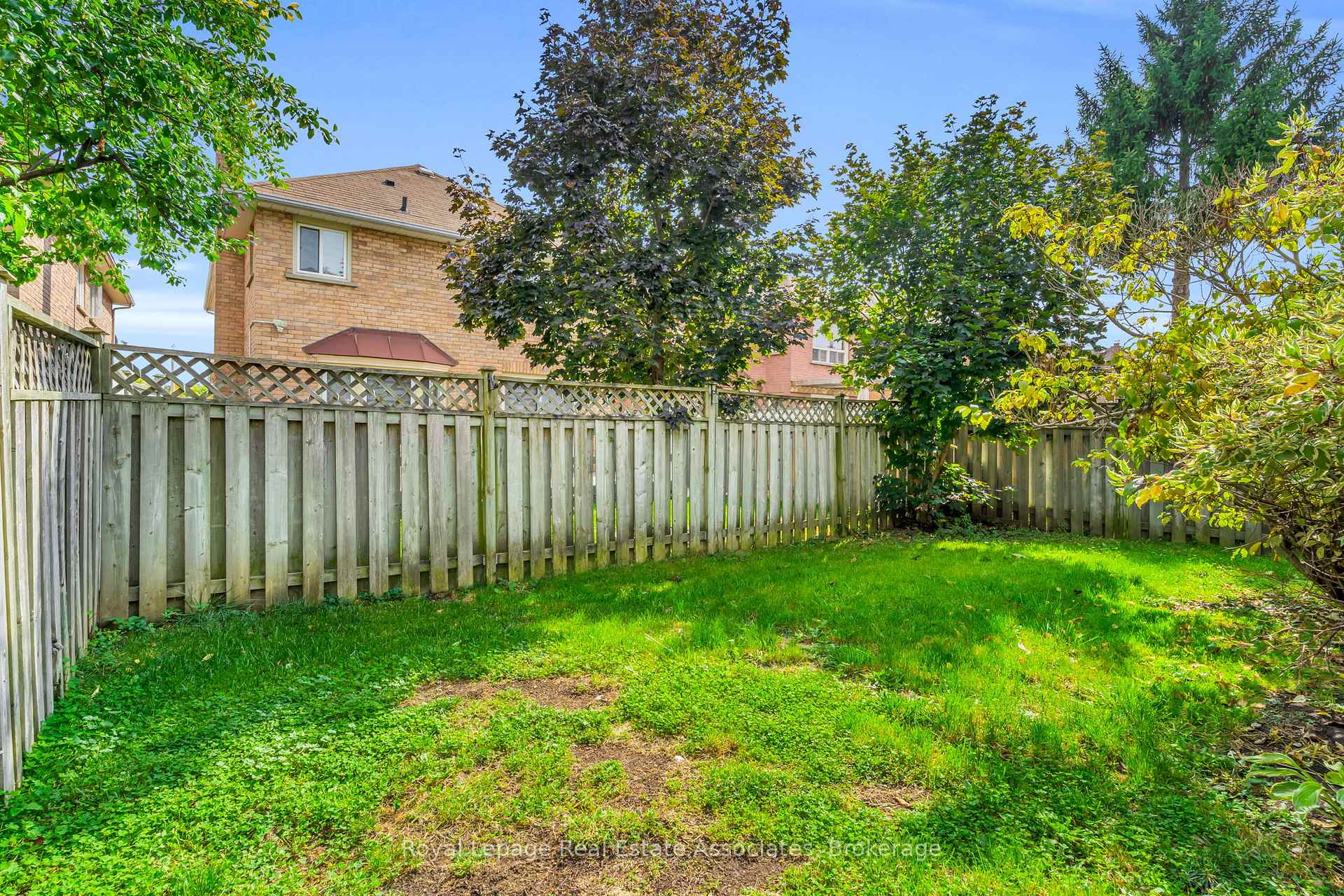 Photo 36 of 59 Cheviot Crescent, Brampton, Heart Lake East — HOMEH