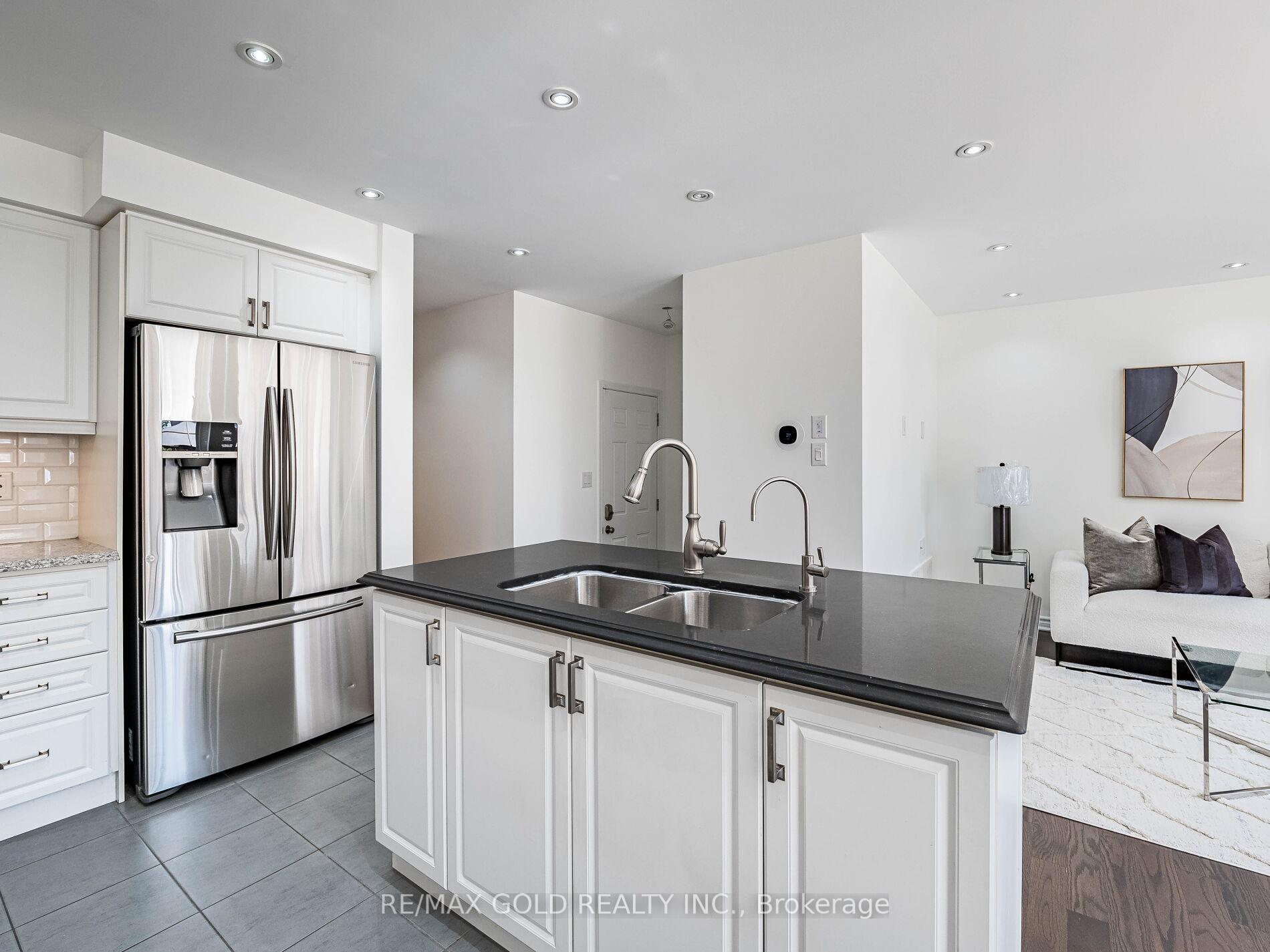 Photo 22 of 104 Thornbush Boulevard, Brampton, Northwest Brampton — HOMEH
