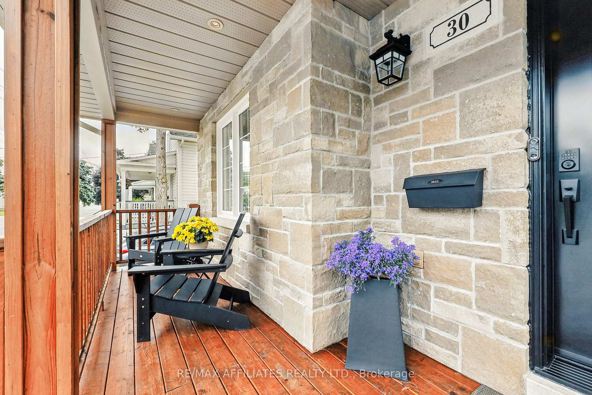 Photo 7 of 30 Napoleon Street, Carleton Place — HOMEH