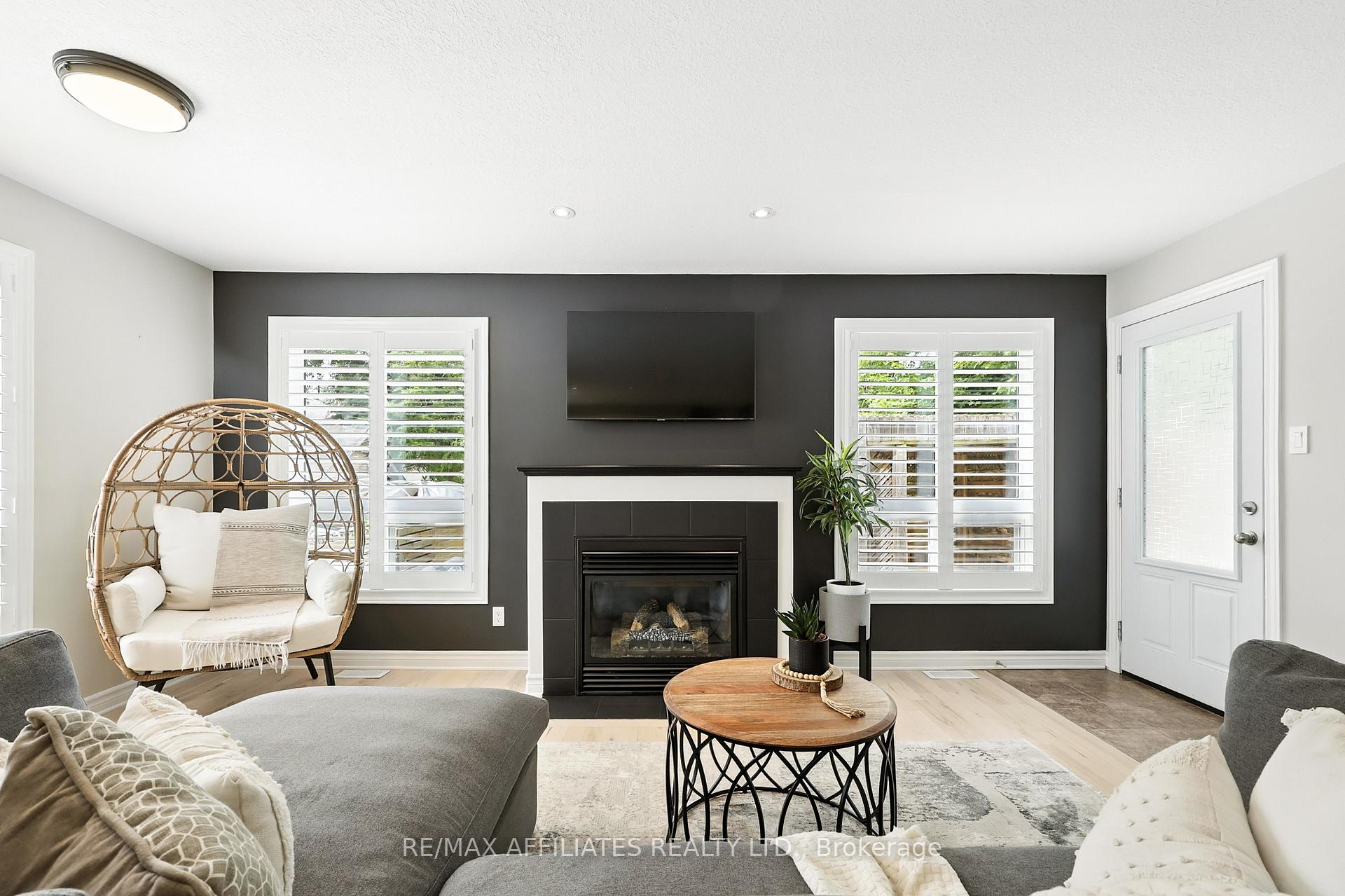 Photo 15 of 30 Napoleon Street, Carleton Place — HOMEH