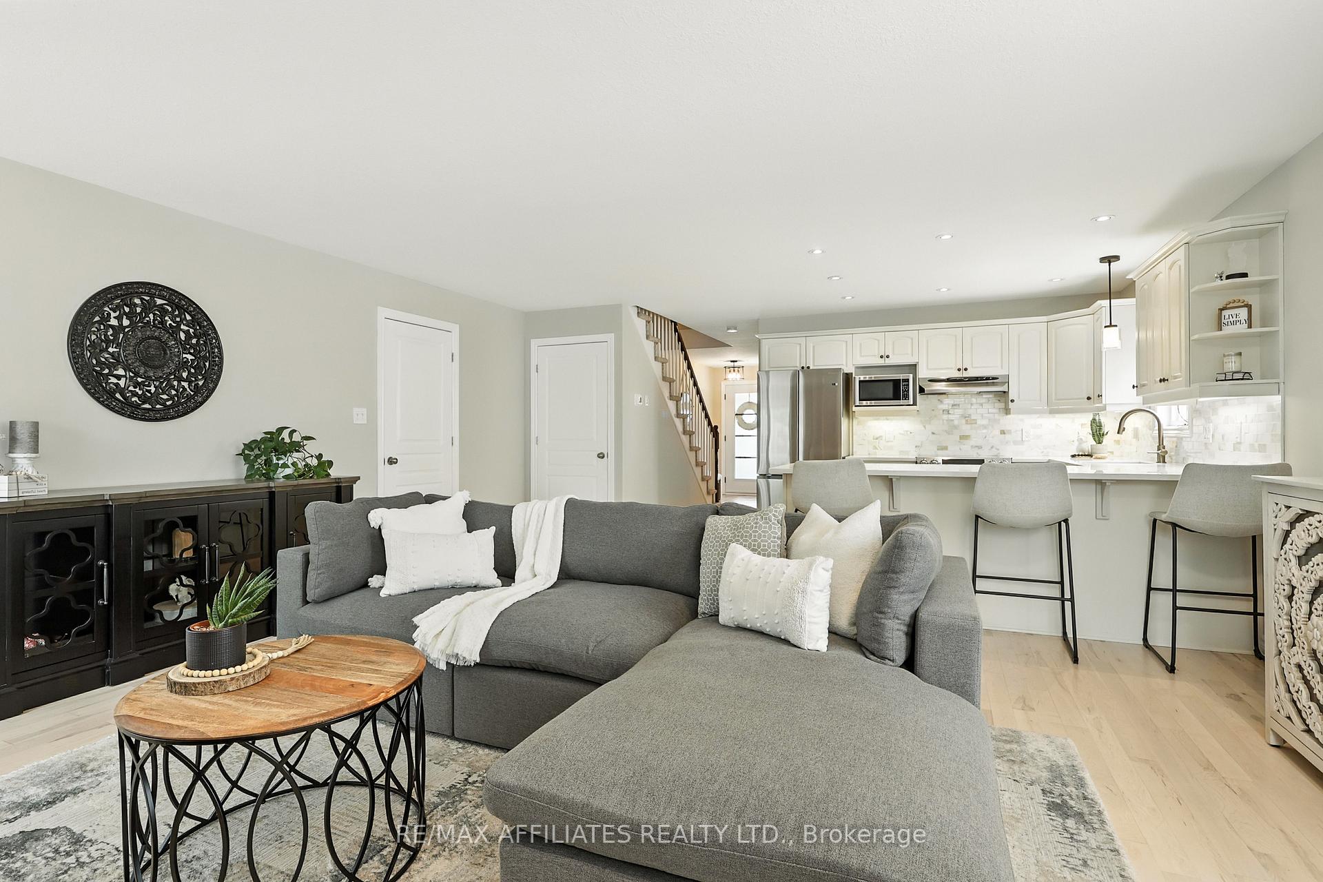 Photo 16 of 30 Napoleon Street, Carleton Place — HOMEH