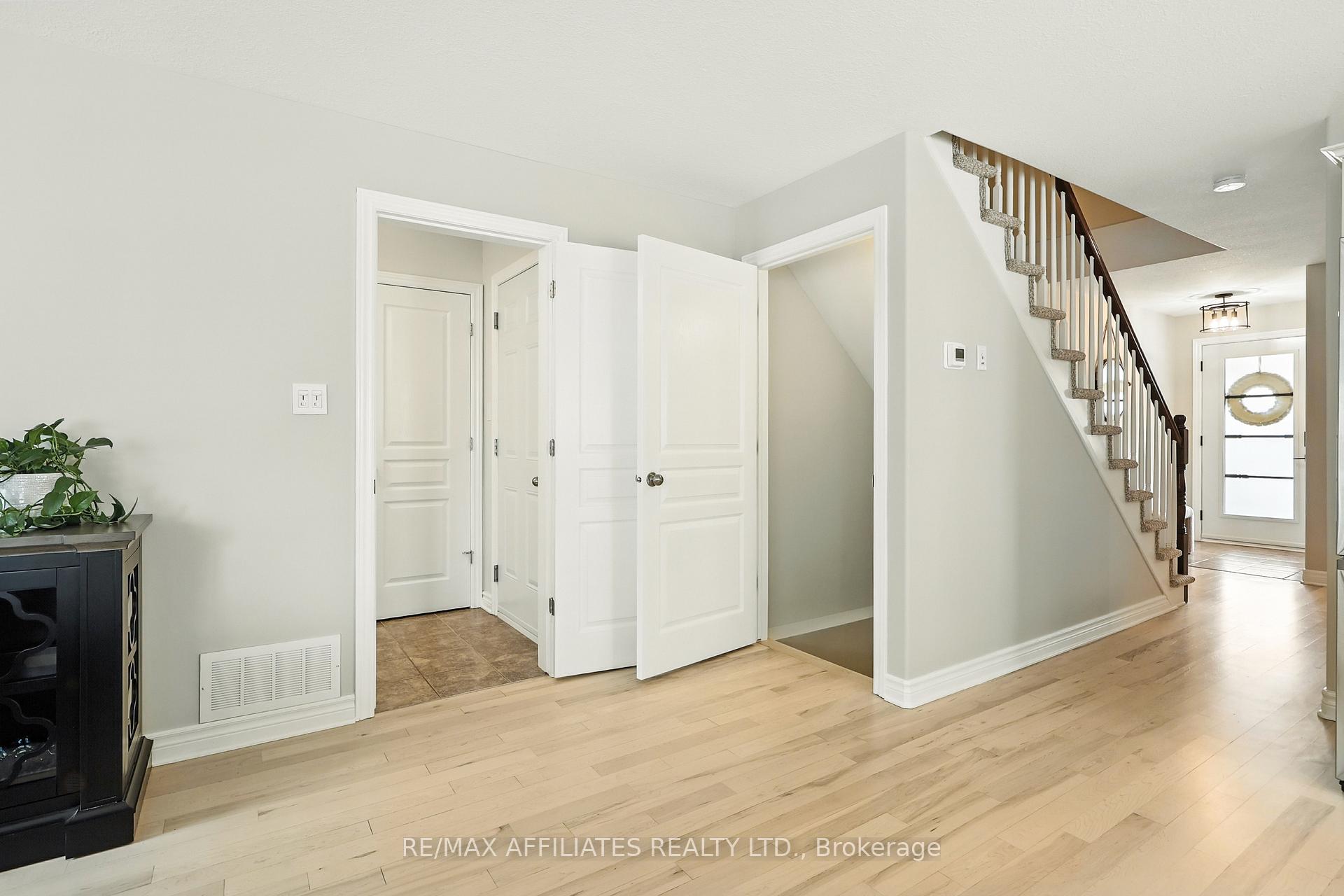 Photo 18 of 30 Napoleon Street, Carleton Place — HOMEH