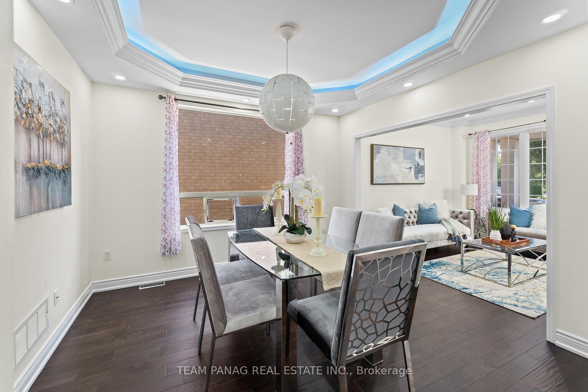 Photo 10 of 3 Maldives Crescent, Brampton, Vales of Castlemore — HOMEH