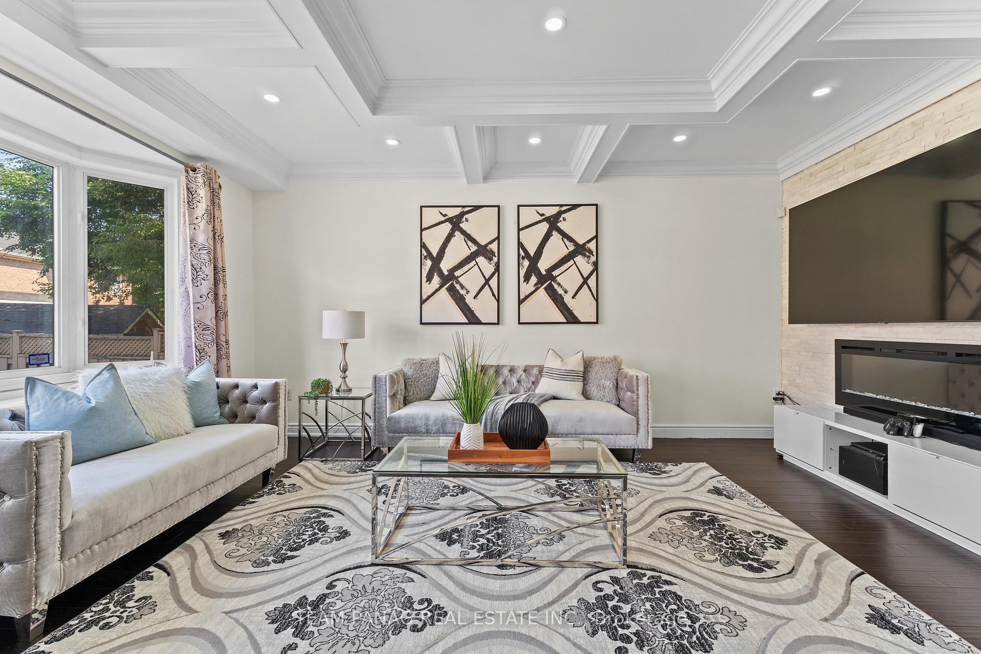 Photo 15 of 3 Maldives Crescent, Brampton, Vales of Castlemore — HOMEH