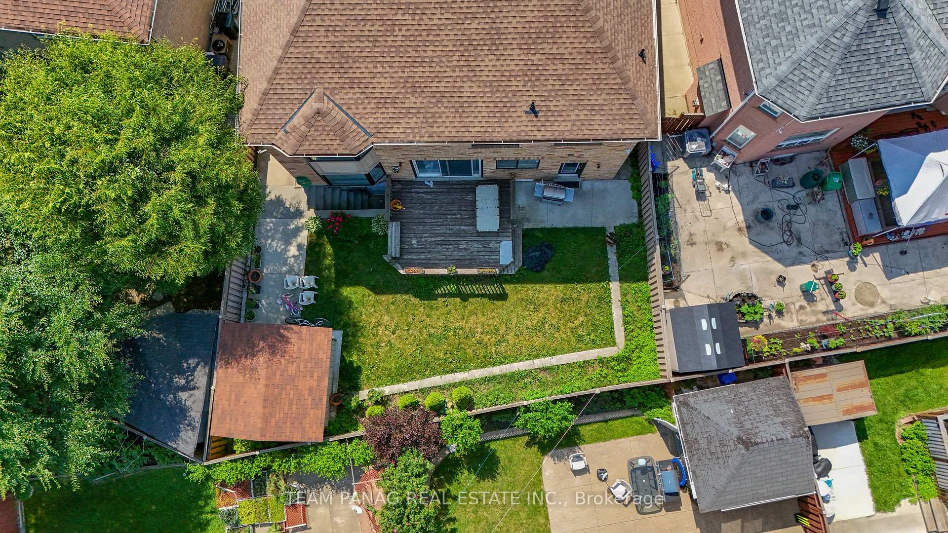Photo 48 of 3 Maldives Crescent, Brampton, Vales of Castlemore — HOMEH