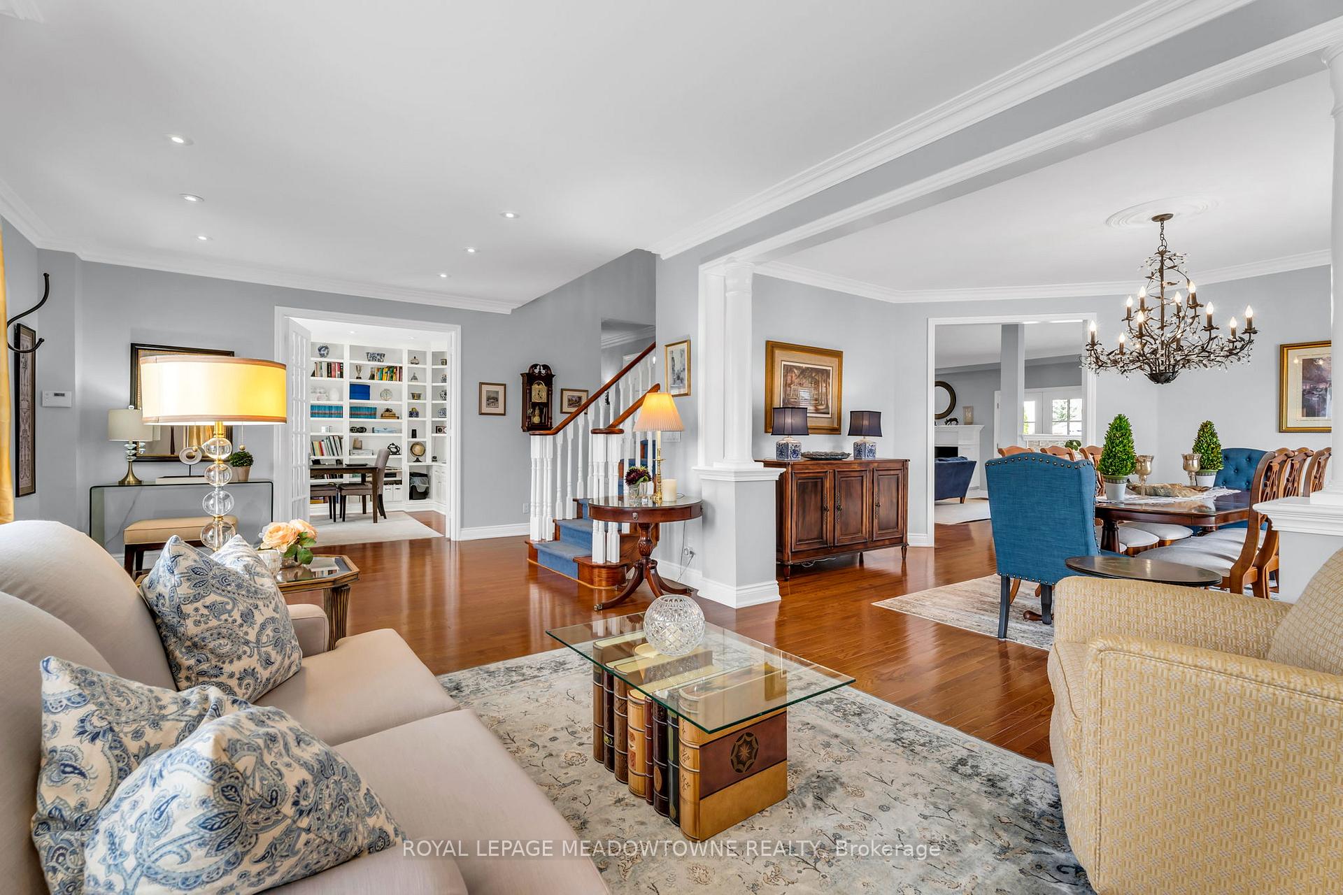 Photo 3 of 12 Everglade Drive, Brampton, Toronto Gore Rural Estate — HOMEH