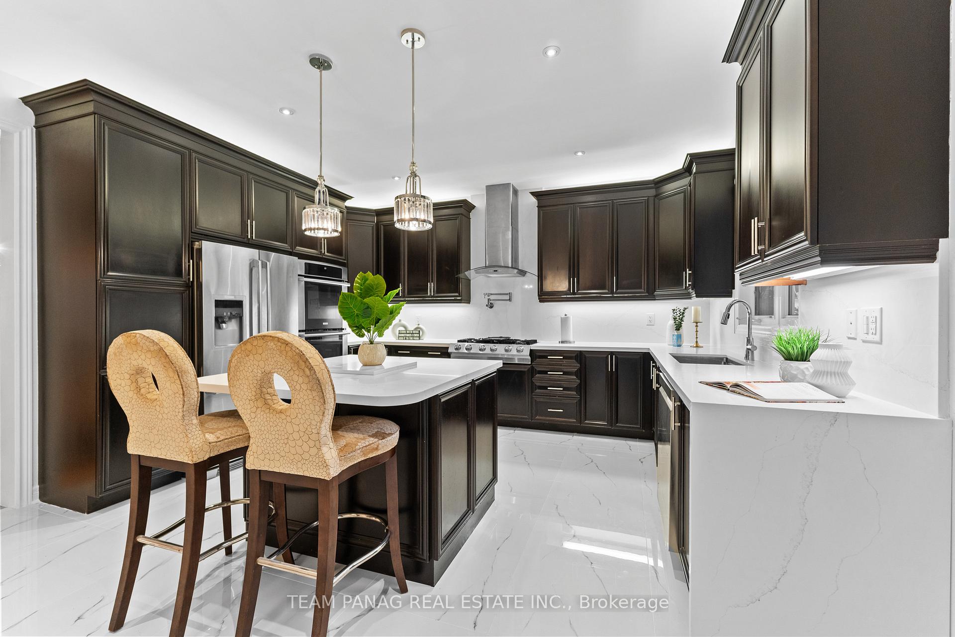 Photo 9 of 6 Islington Drive, Brampton, Bram East — HOMEH