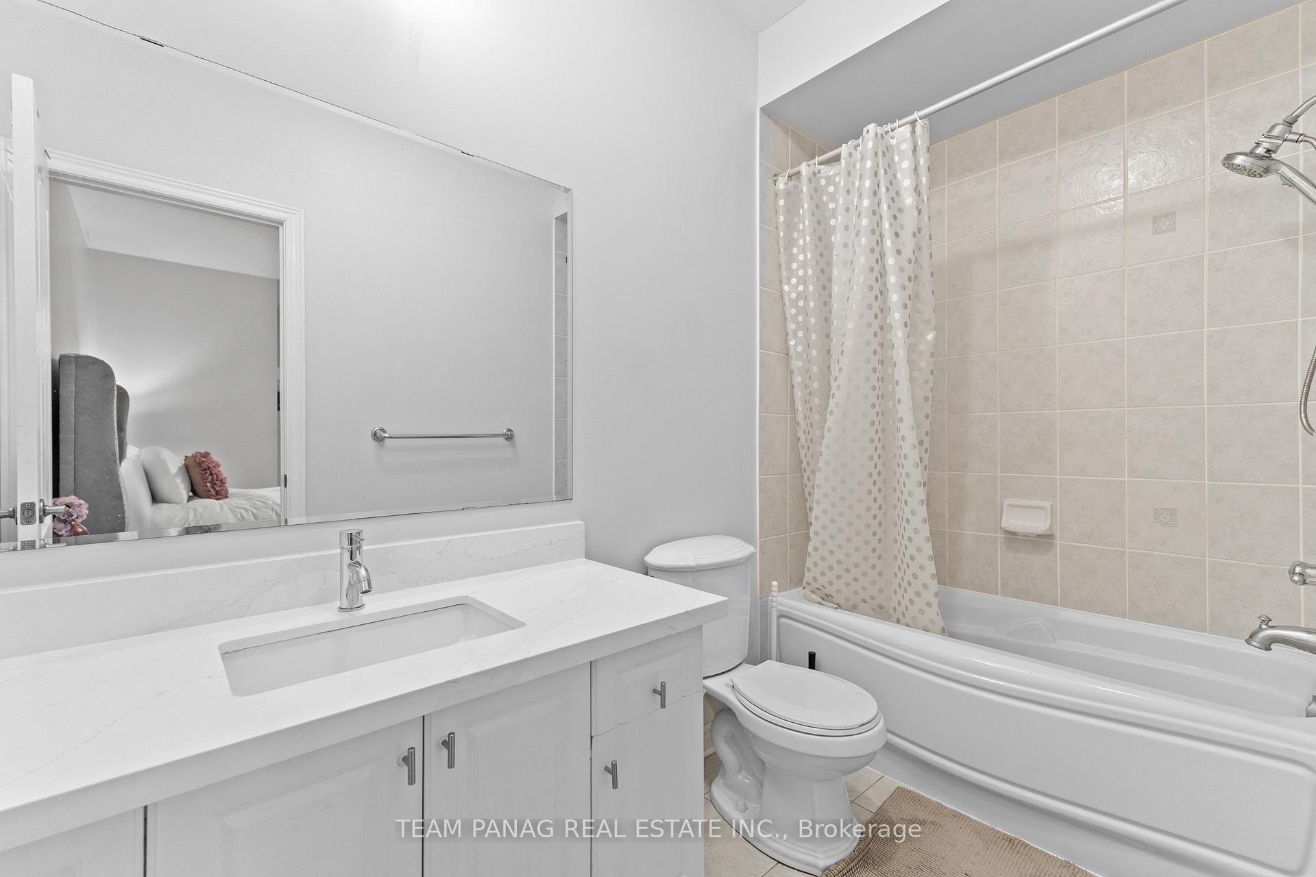 Photo 24 of 6 Islington Drive, Brampton, Bram East — HOMEH
