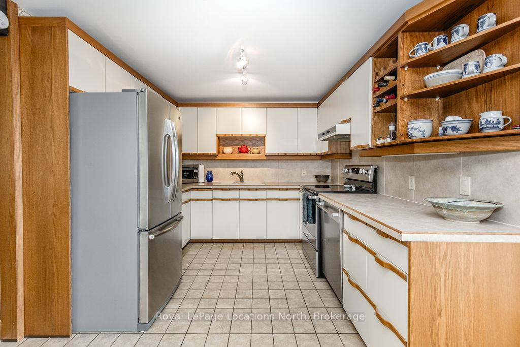 Photo 10 of 192 Hidden Lake Road, Blue Mountains — HOMEH