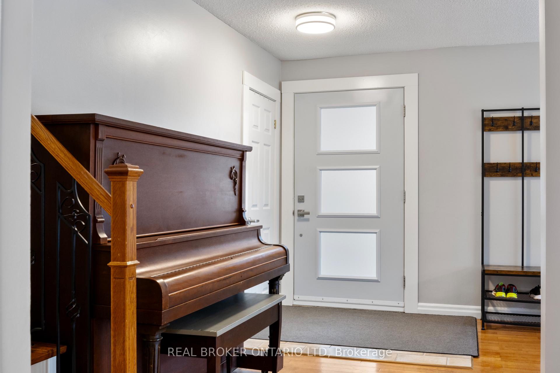 Photo 37 of 50 Watson Crescent, Brampton, Brampton East — HOMEH