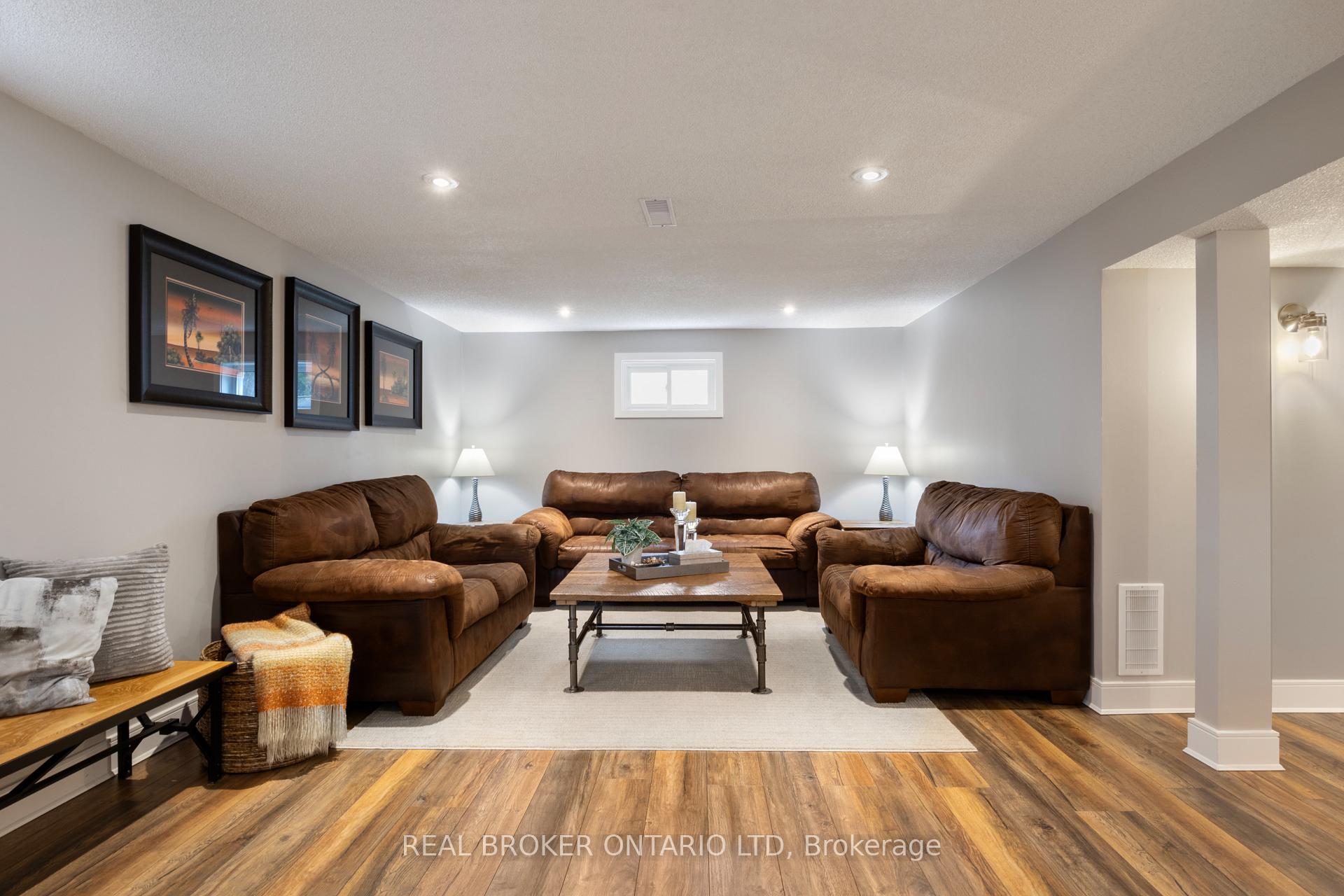 Photo 15 of 50 Watson Crescent, Brampton, Brampton East — HOMEH