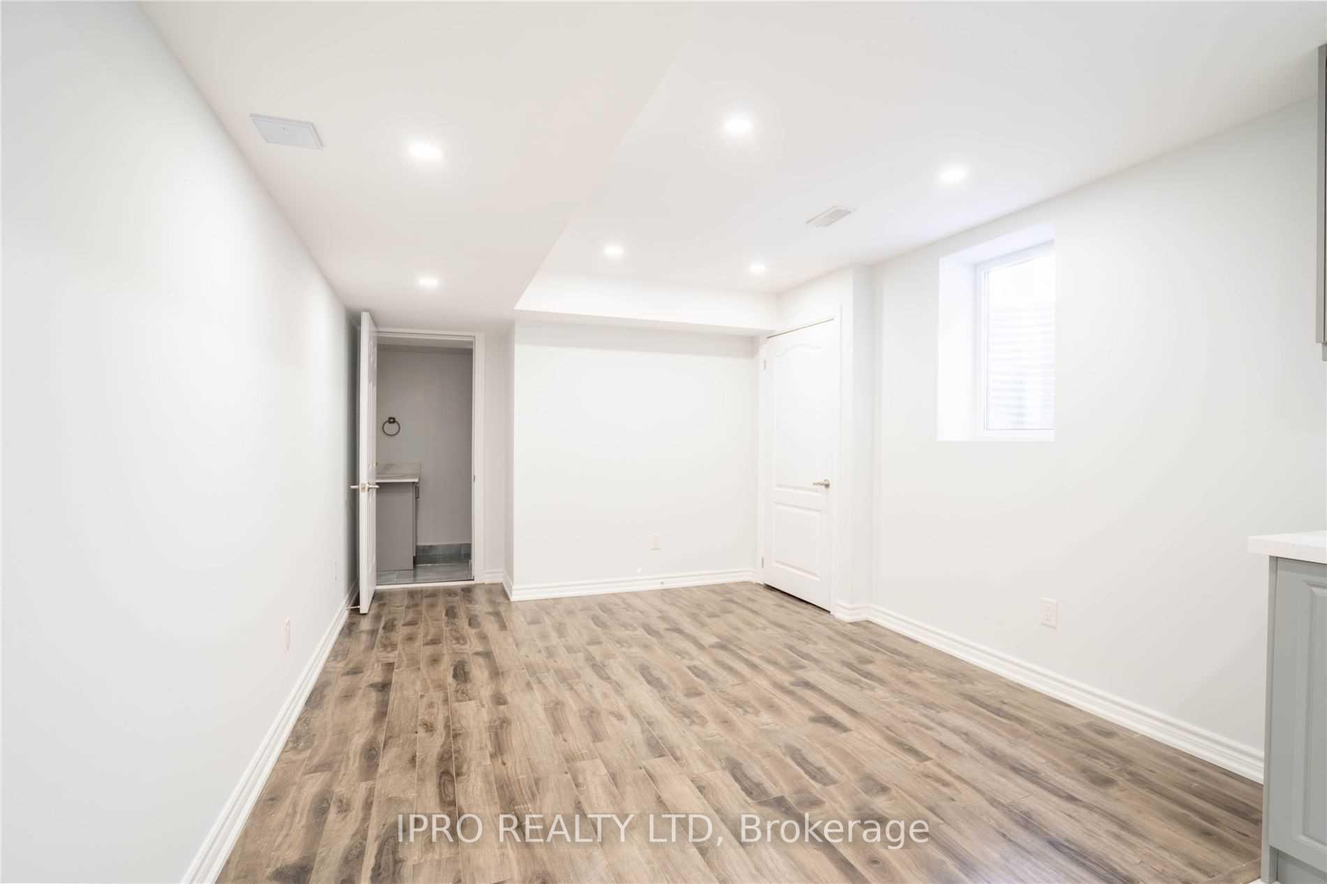 Photo 1 of Unit Basement, 7 Dale Meadows Road, Brampton, Northwest Brampton — HOMEH