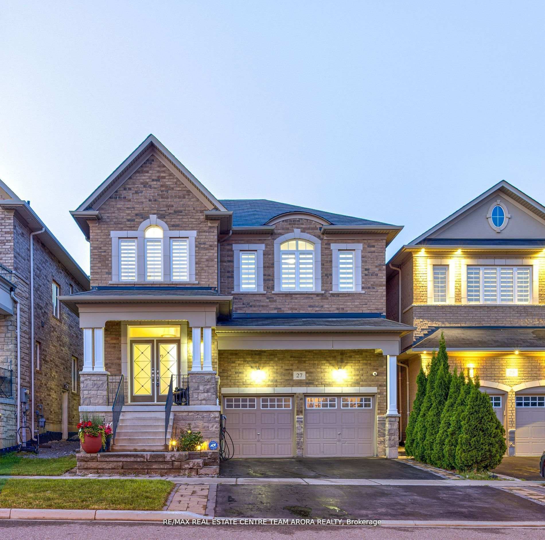 Photo 1 of 27 Monkton Circle, Brampton, Credit Valley — HOMEH