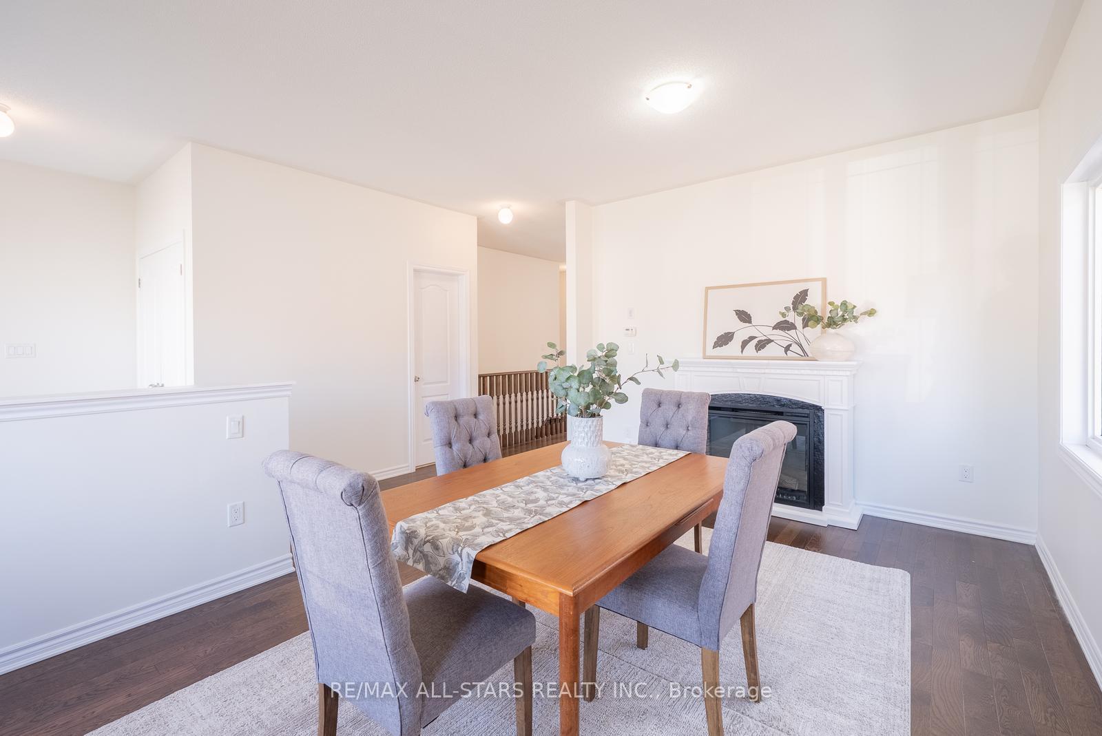 Photo 10 of 15 Pollock Avenue, Brock, Beaverton — HOMEH