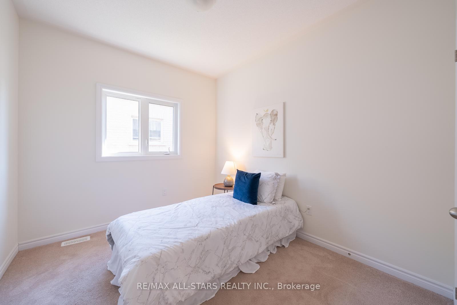 Photo 24 of 15 Pollock Avenue, Brock, Beaverton — HOMEH