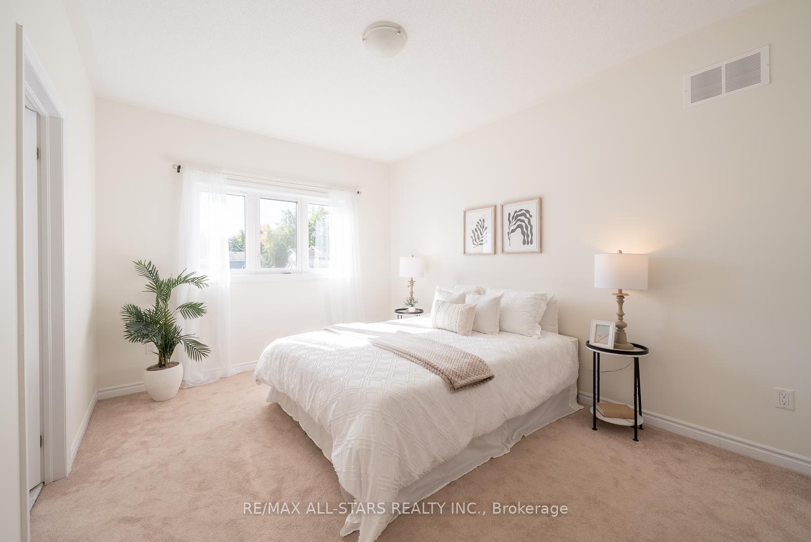 Photo 36 of 15 Pollock Avenue, Brock, Beaverton — HOMEH