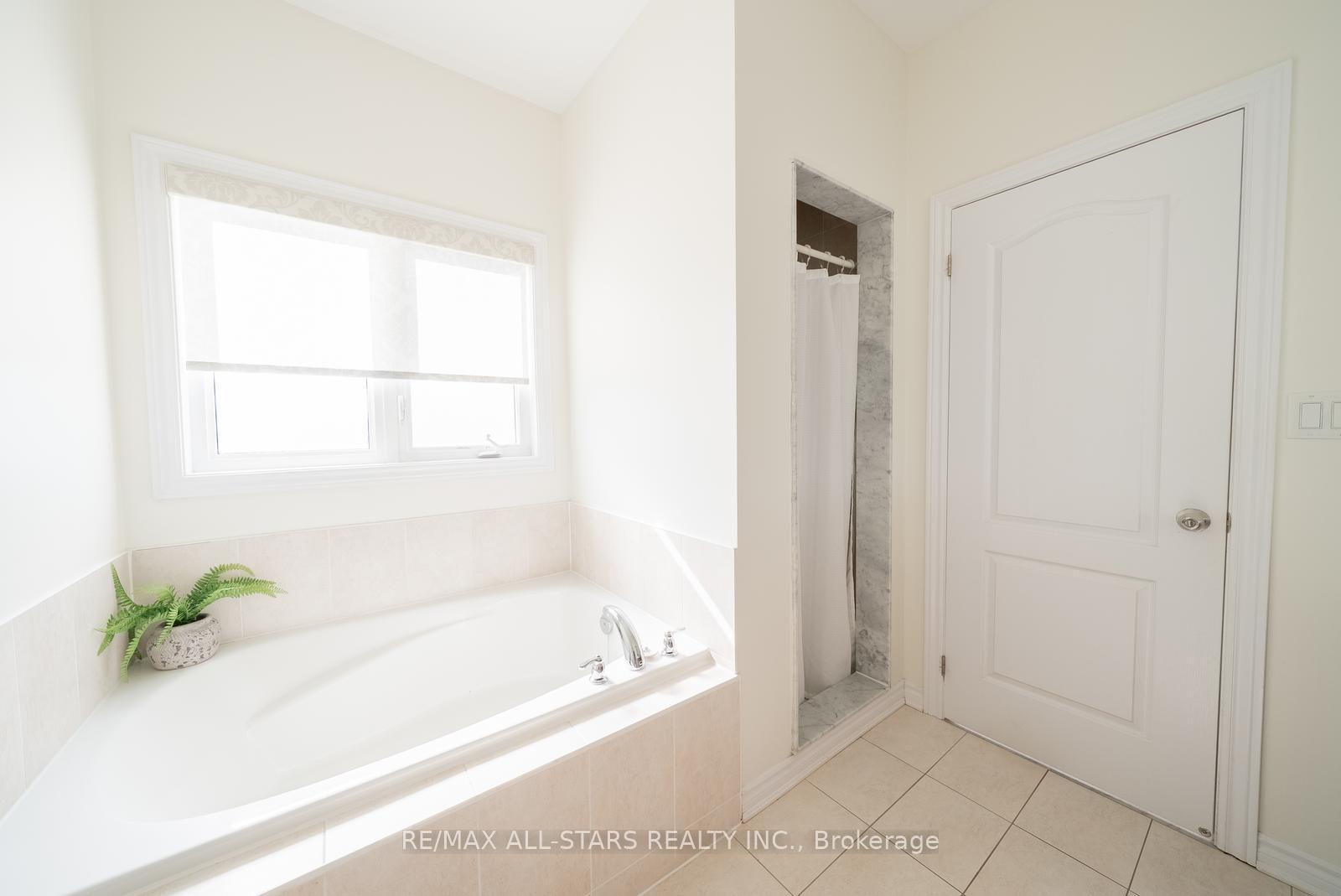 Photo 32 of 15 Pollock Avenue, Brock, Beaverton — HOMEH