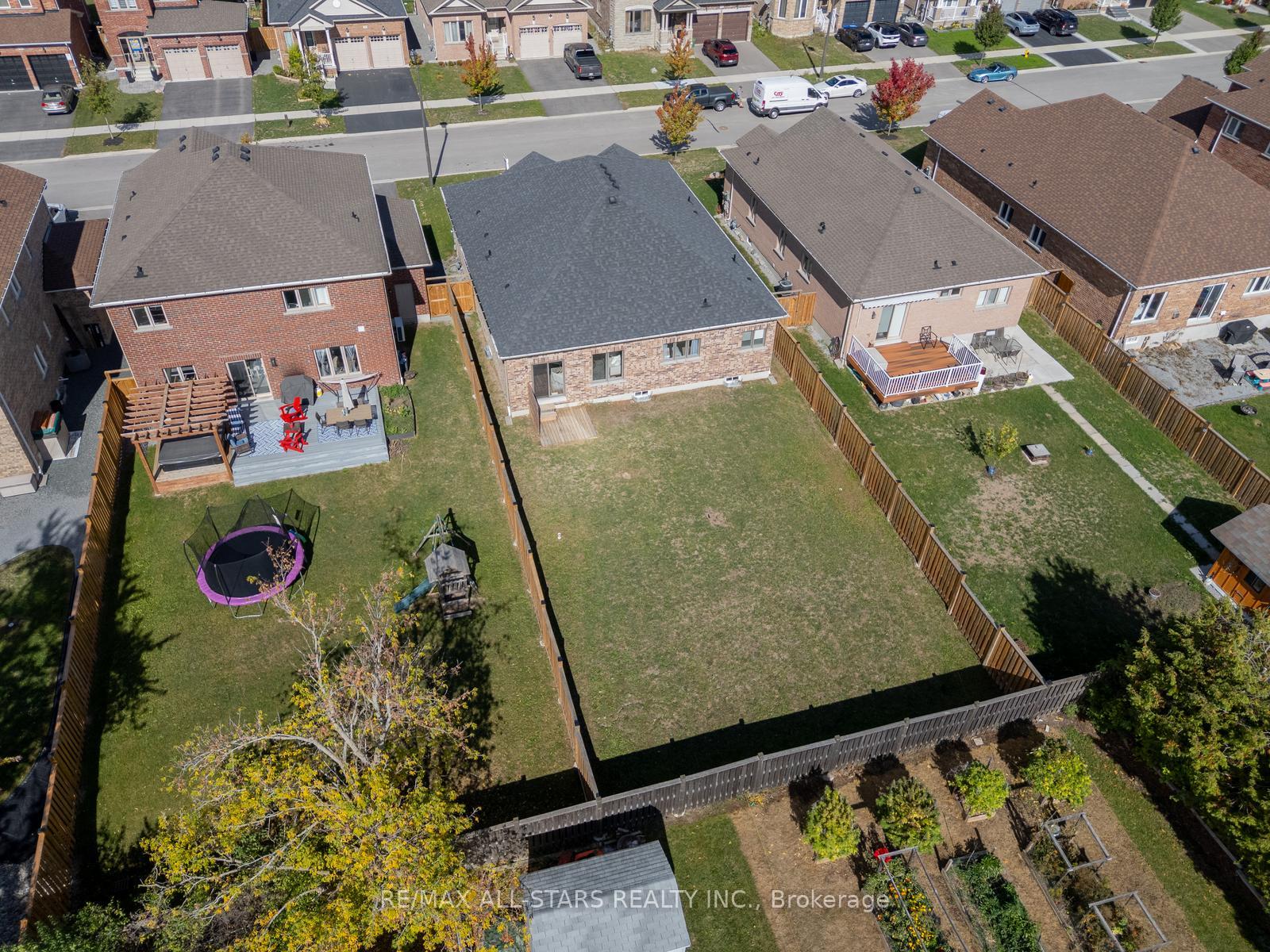Photo 46 of 15 Pollock Avenue, Brock, Beaverton — HOMEH