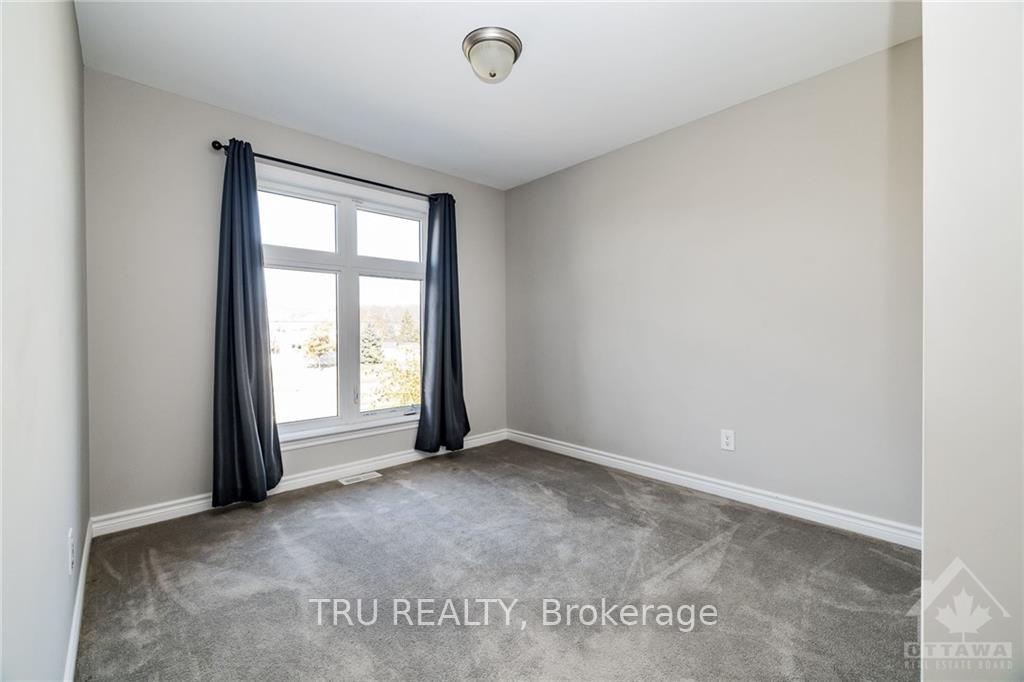 Photo 14 of 264 Dolce Crescent, Ottawa, Riverside South/Gloucester Glen — HOMEH
