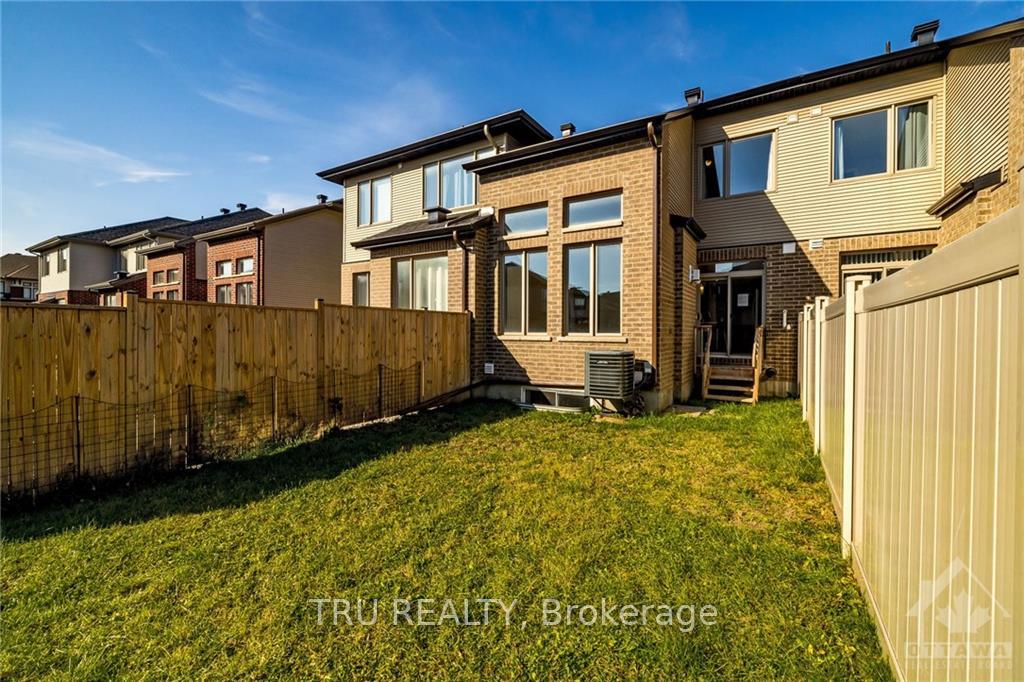 Photo 20 of 264 Dolce Crescent, Ottawa, Riverside South/Gloucester Glen — HOMEH