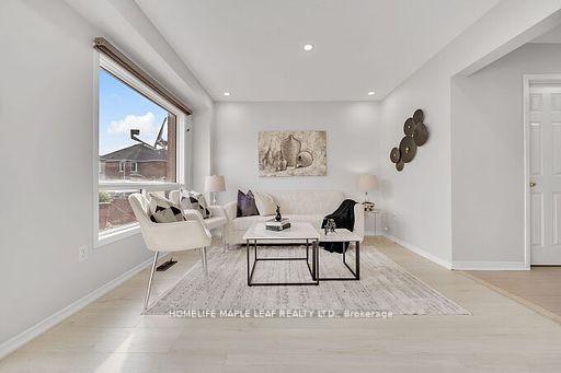 Photo 29 of 33 Kitto Court, Brampton, Fletcher's West — HOMEH