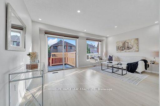 Photo 6 of 33 Kitto Court, Brampton, Fletcher's West — HOMEH