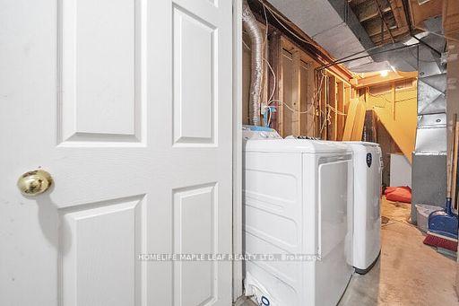 Photo 18 of 33 Kitto Court, Brampton, Fletcher's West — HOMEH