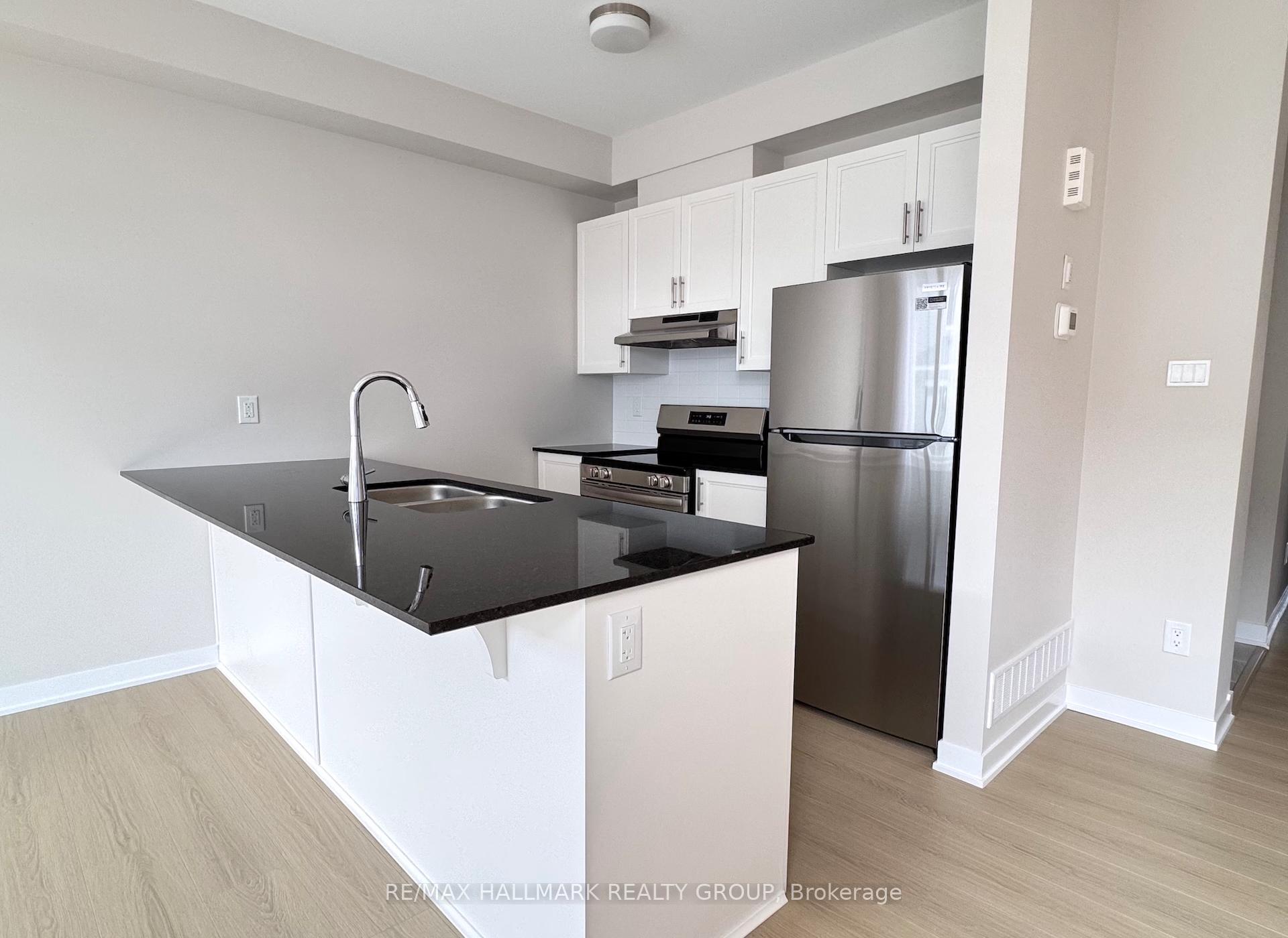 Photo 9 of 868 Andesite Terrace, Ottawa, Barrhaven - Half Moon Bay — HOMEH