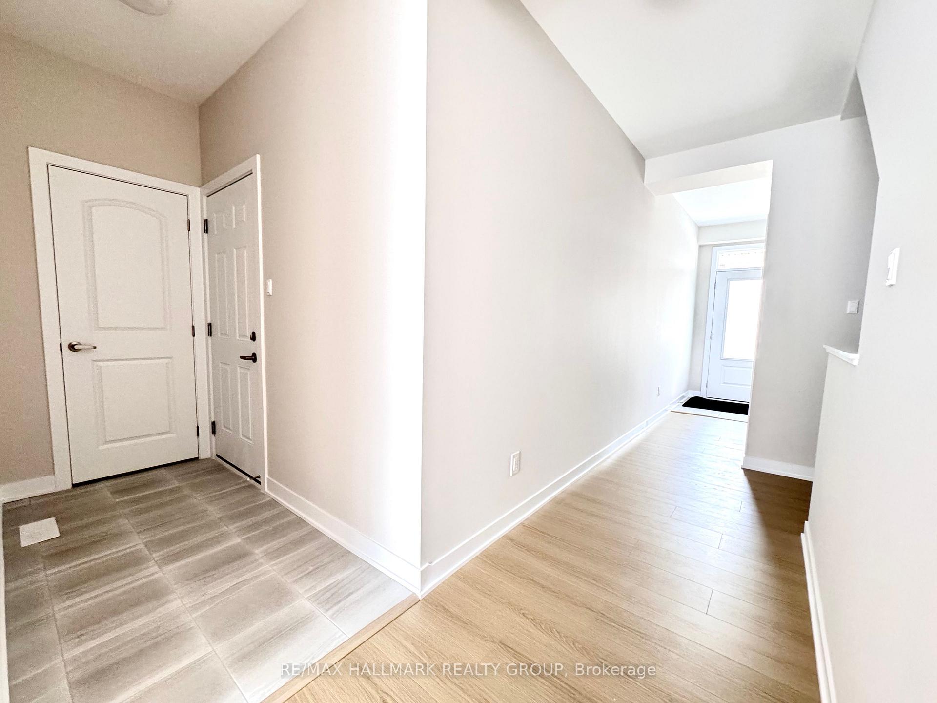 Photo 16 of 868 Andesite Terrace, Ottawa, Barrhaven - Half Moon Bay — HOMEH